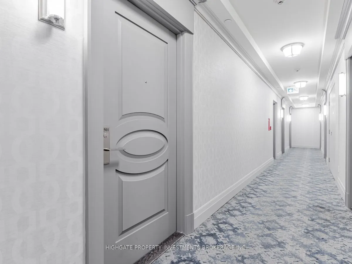9085 Jane Street, #501