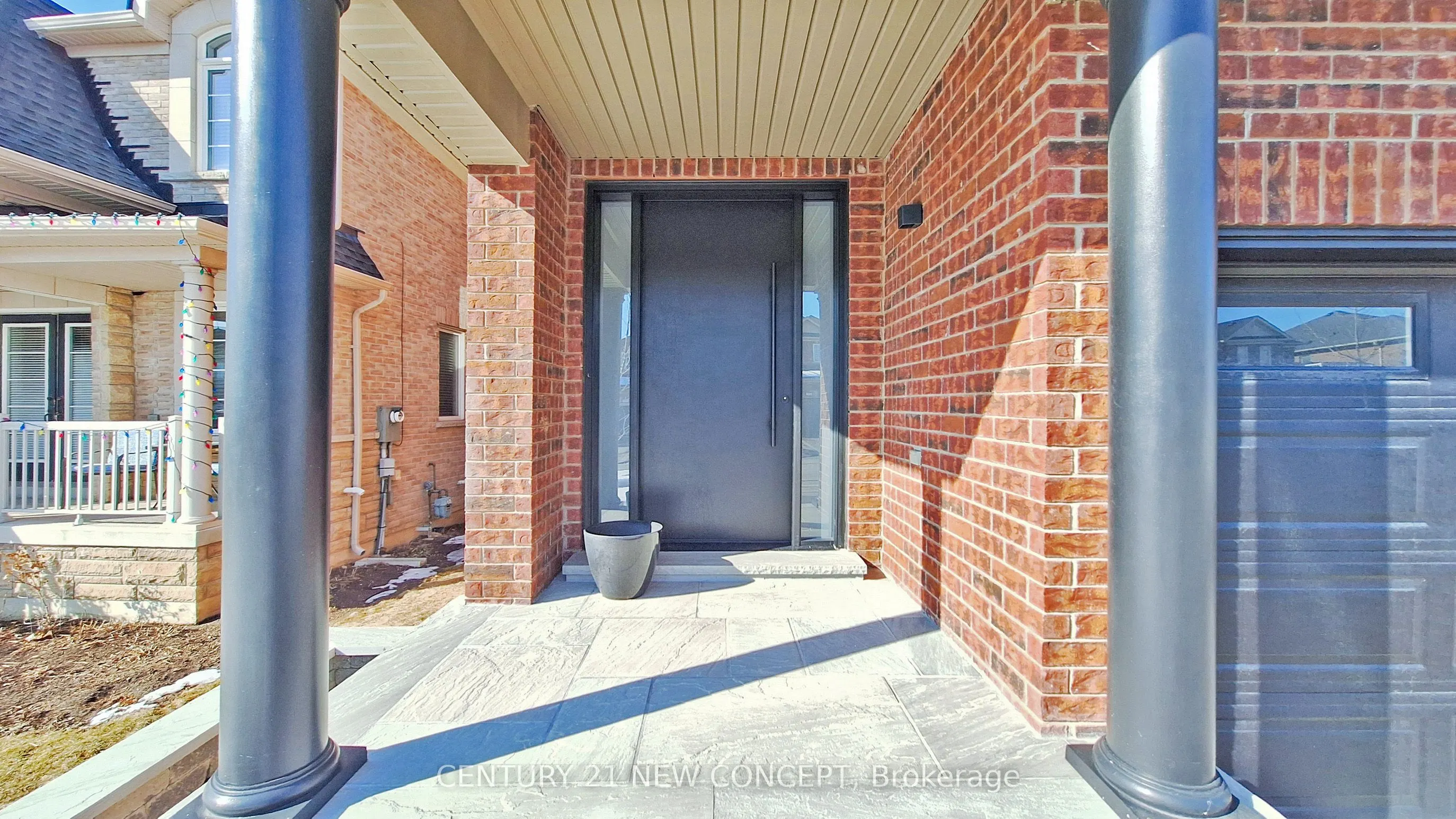 24 Reynolds Crescent