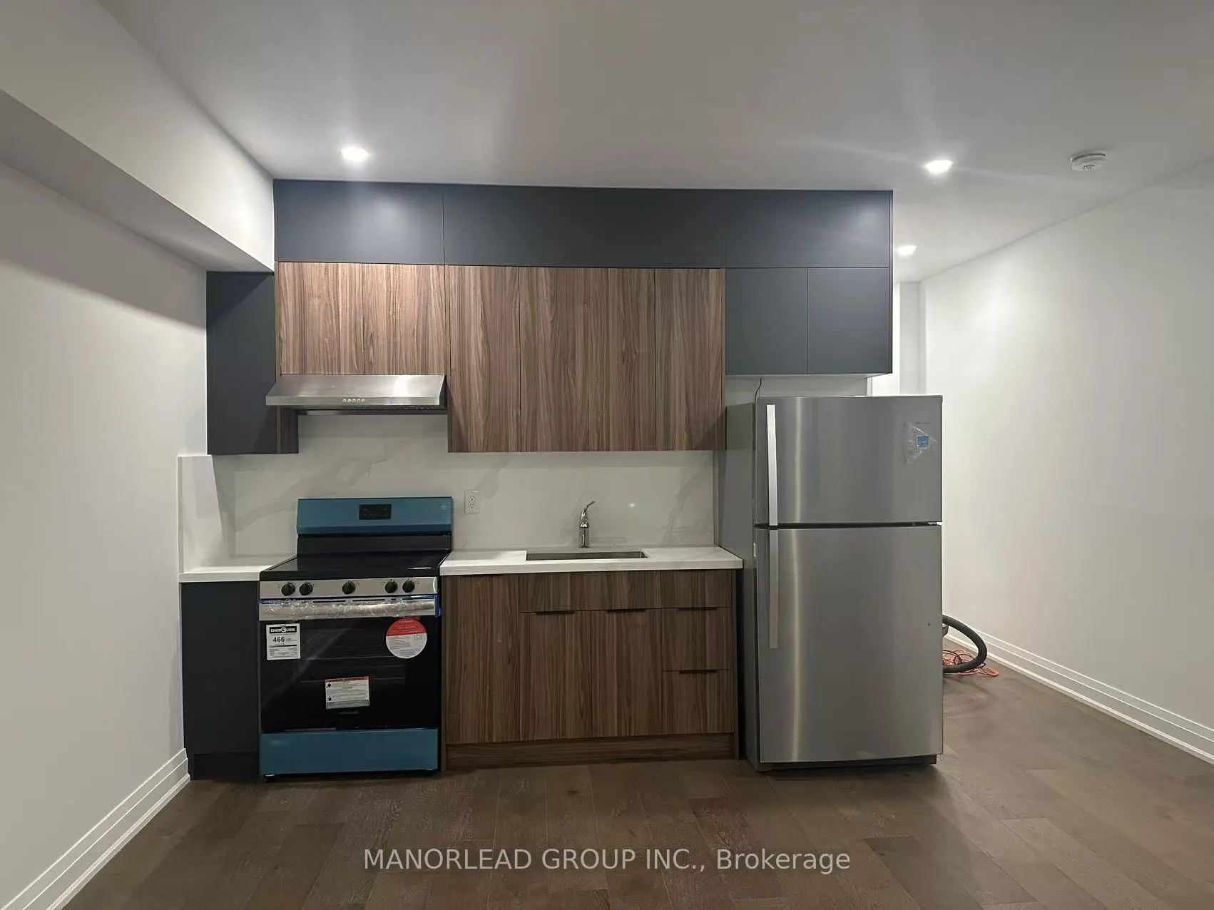 15 Persica Street, #Main/Bsmt