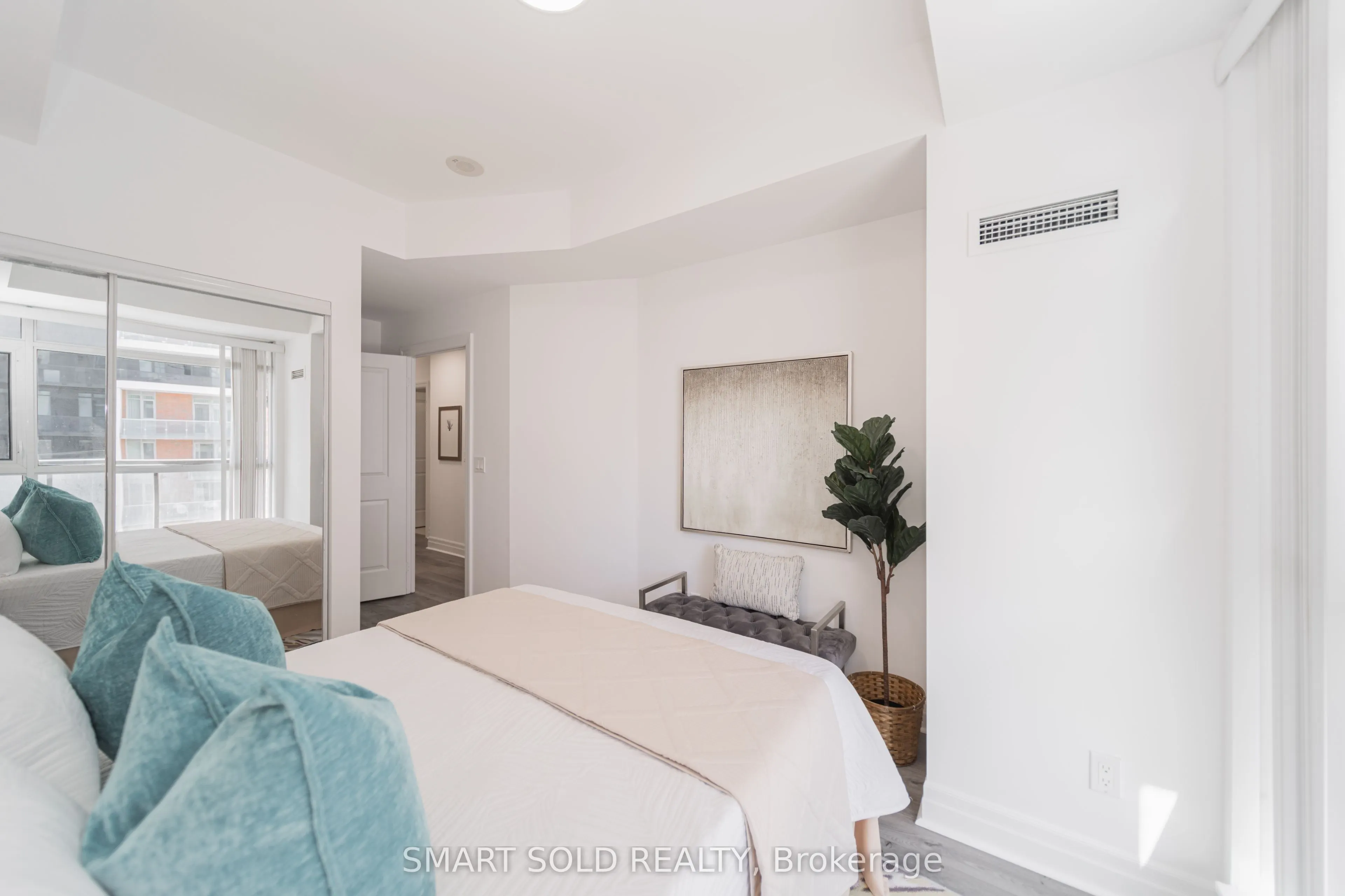 8110 Birchmount Road, #813