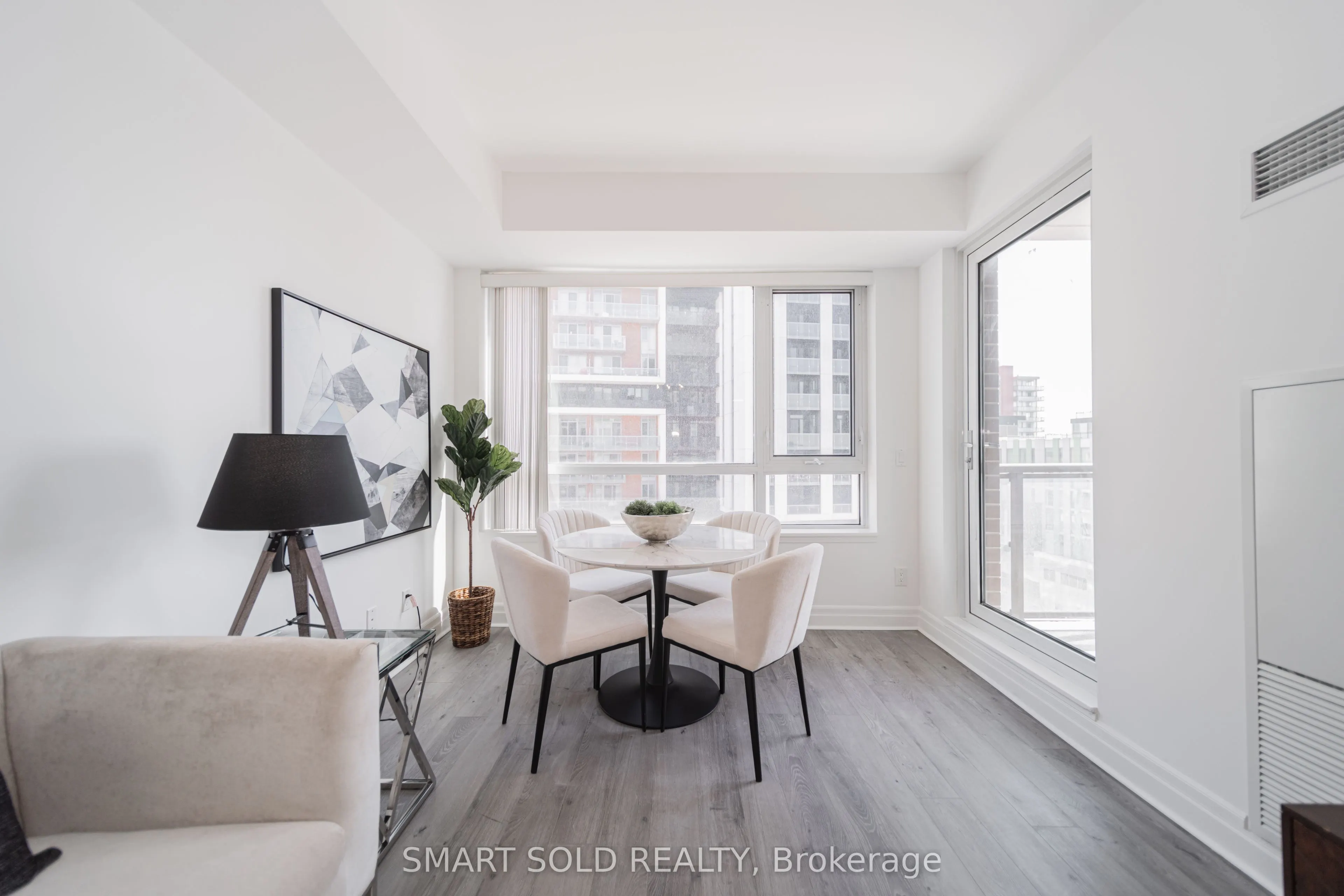8110 Birchmount Road, #813