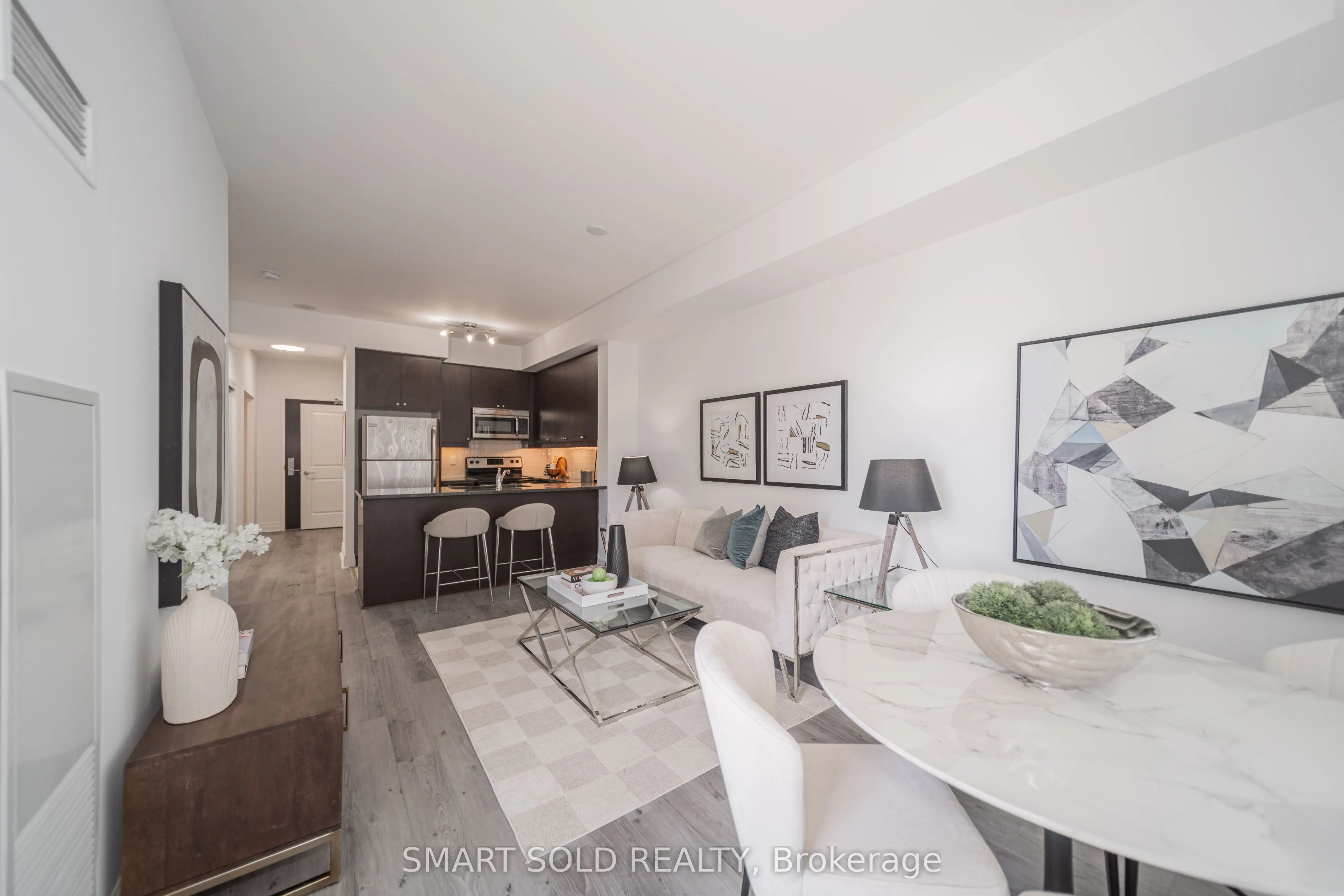 8110 Birchmount Road, #813