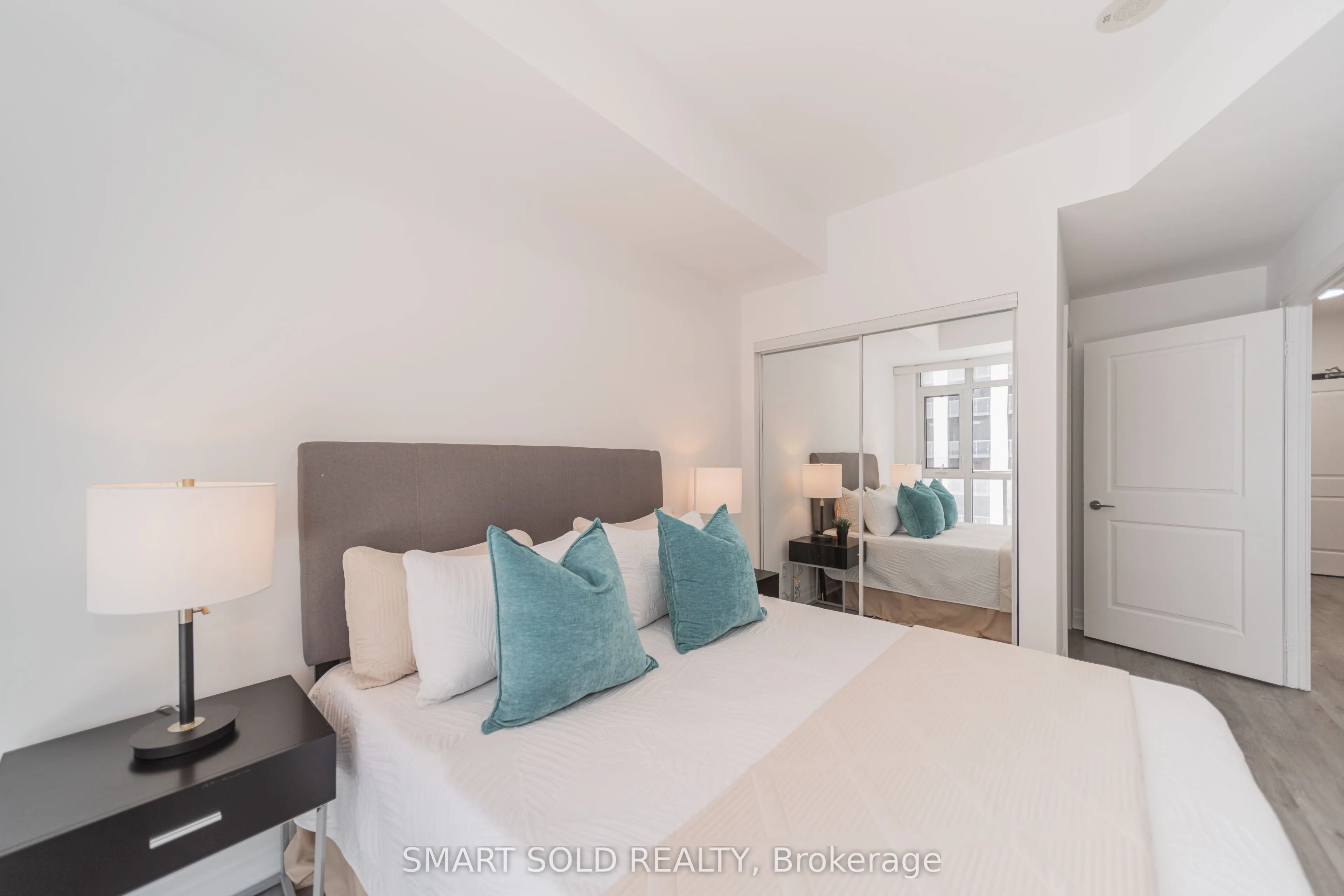 8110 Birchmount Road, #813