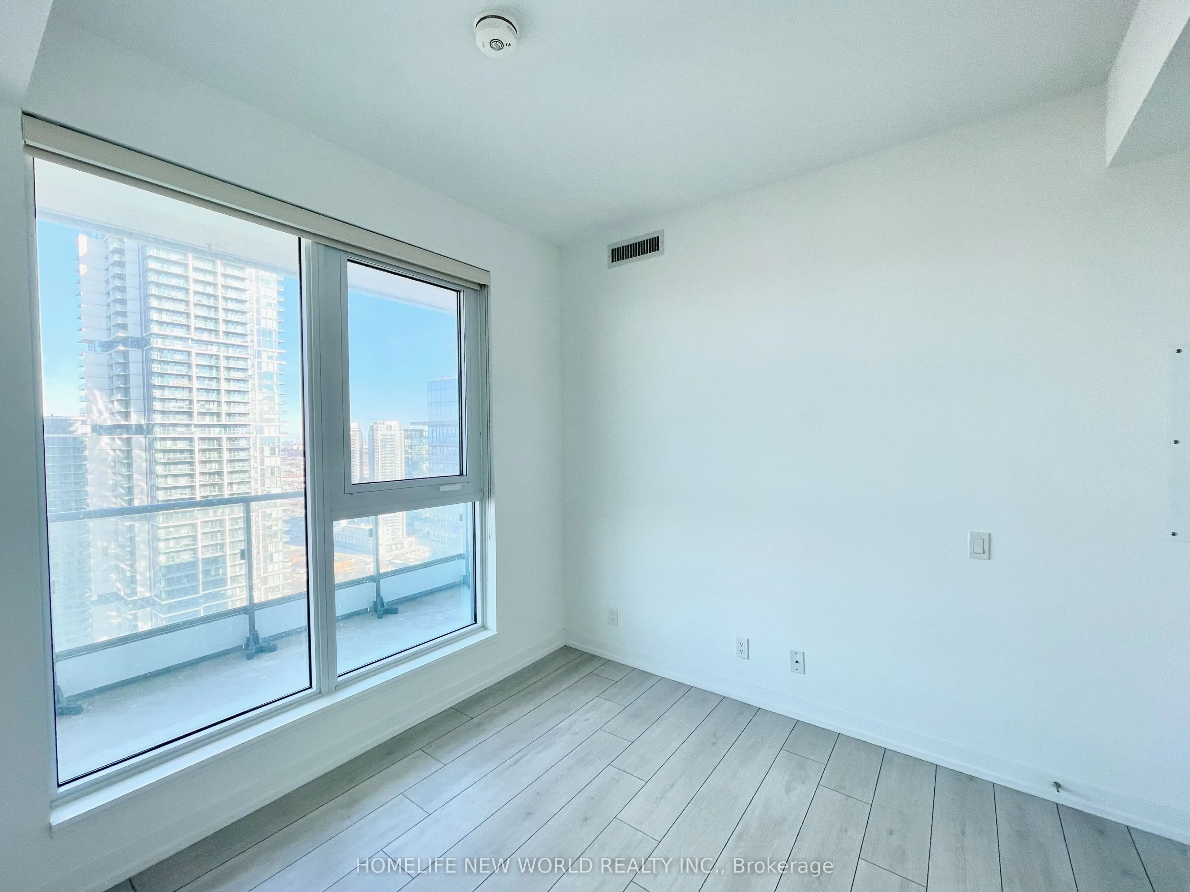 950 Portage Parkway, #4006