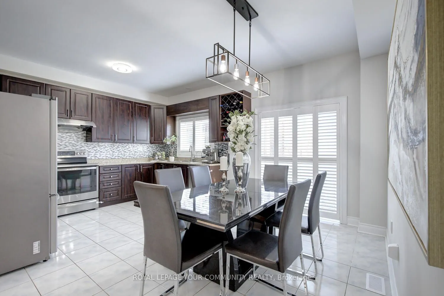 164 Chayna Crescent