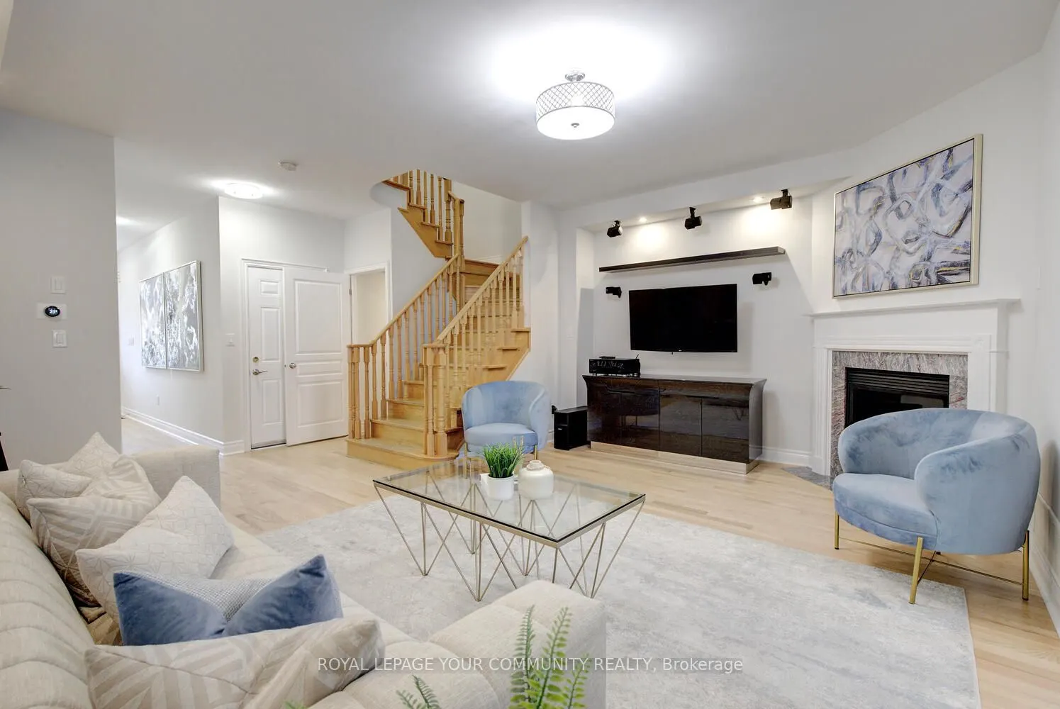 164 Chayna Crescent