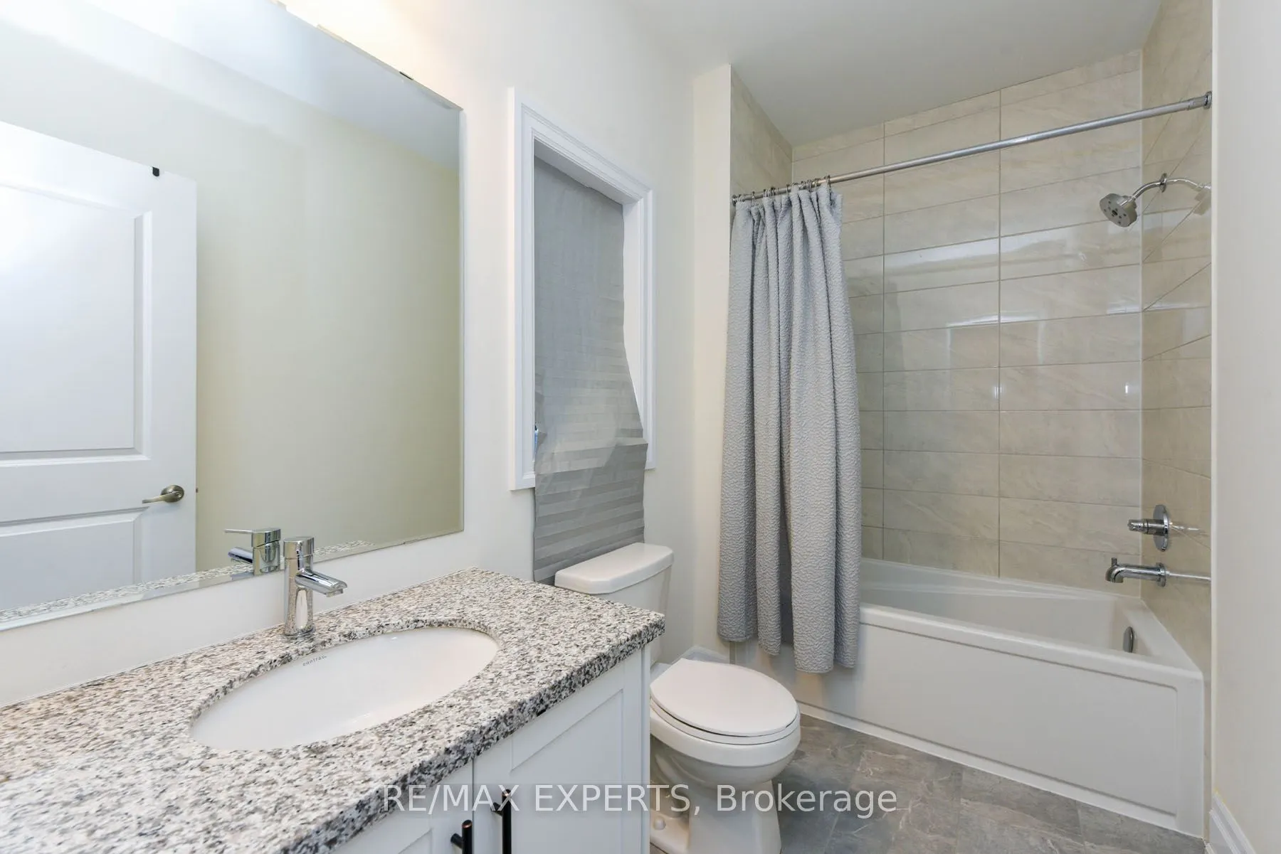 30 Enclave Court NW