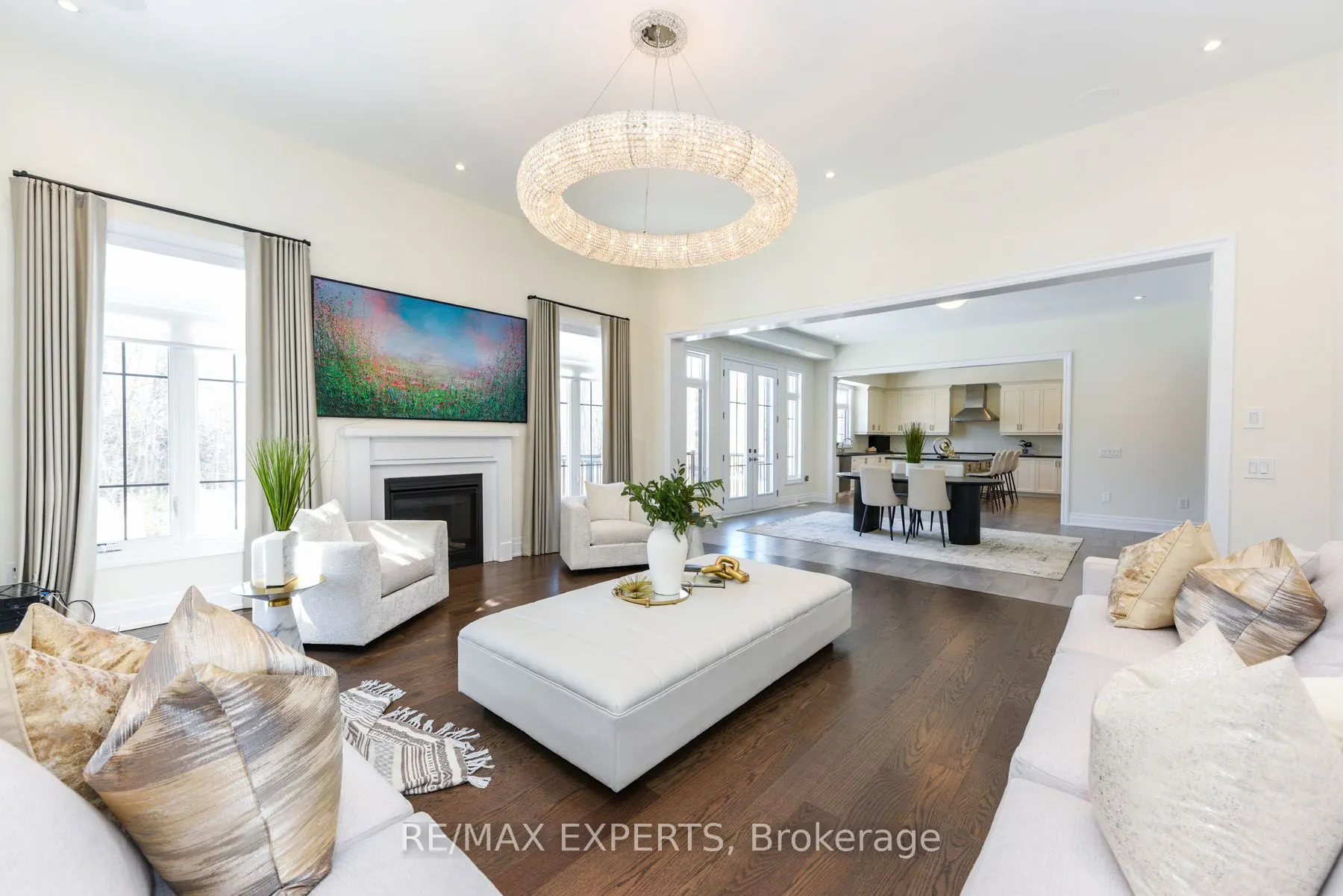 30 Enclave Court NW