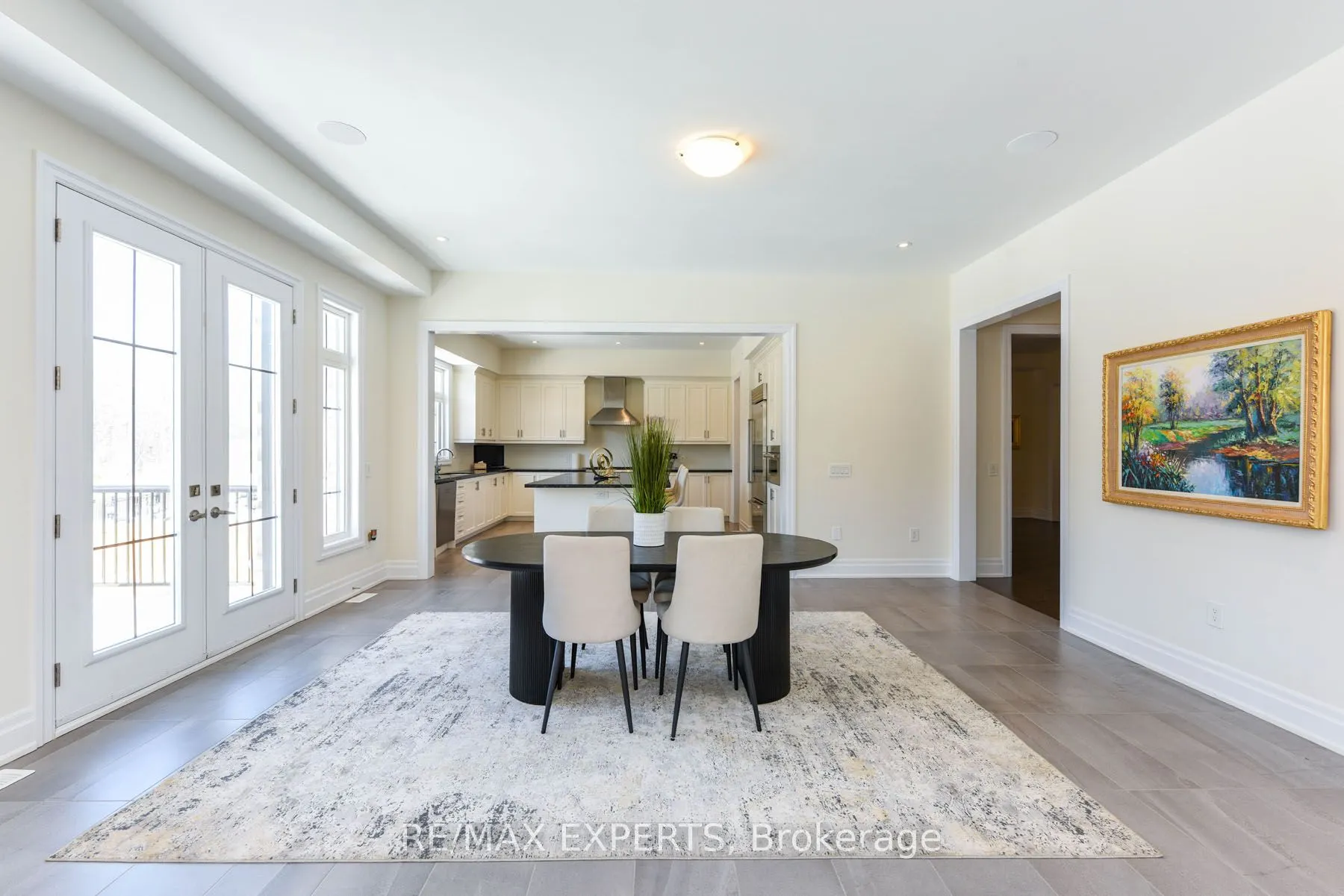 30 Enclave Court NW