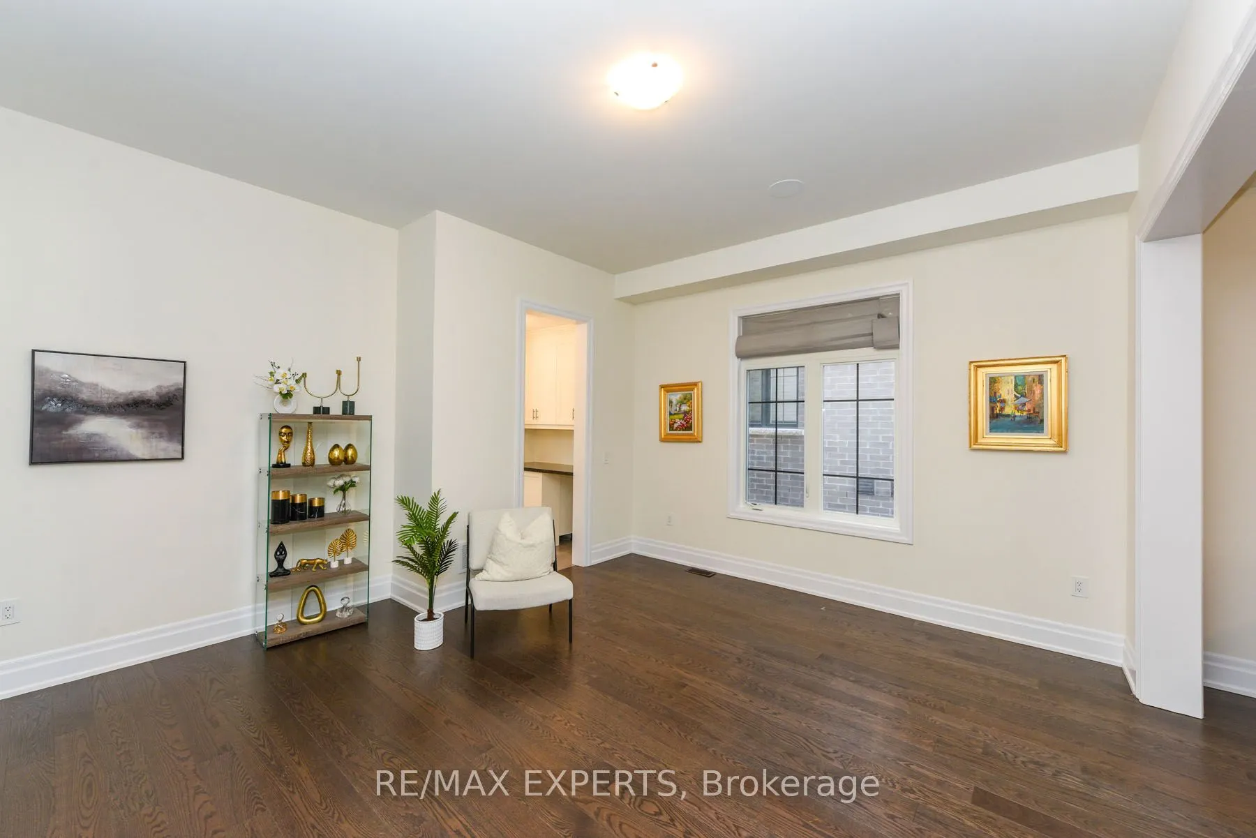 30 Enclave Court NW