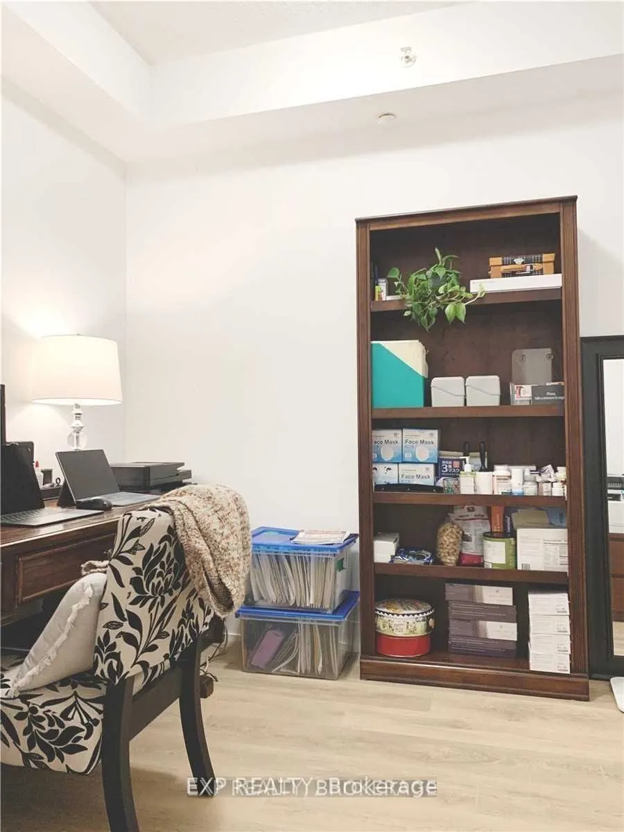 278 Buchanan Drive, #205E