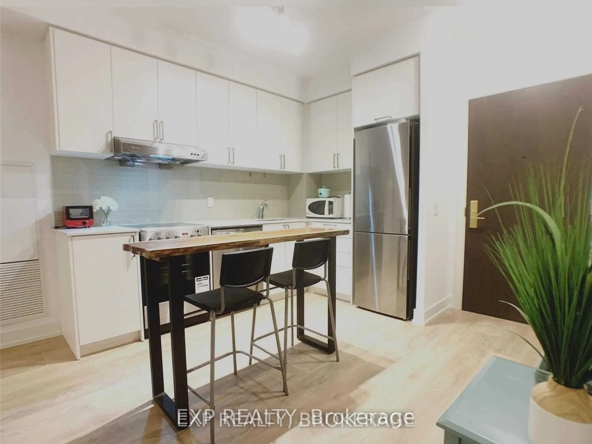 278 Buchanan Drive, #205E