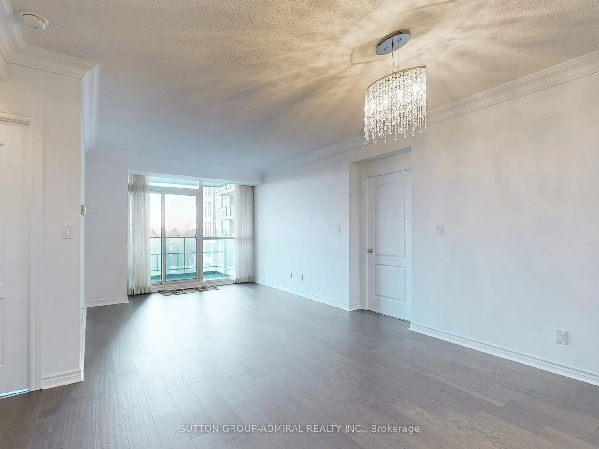 88 Promenade Circle, #409