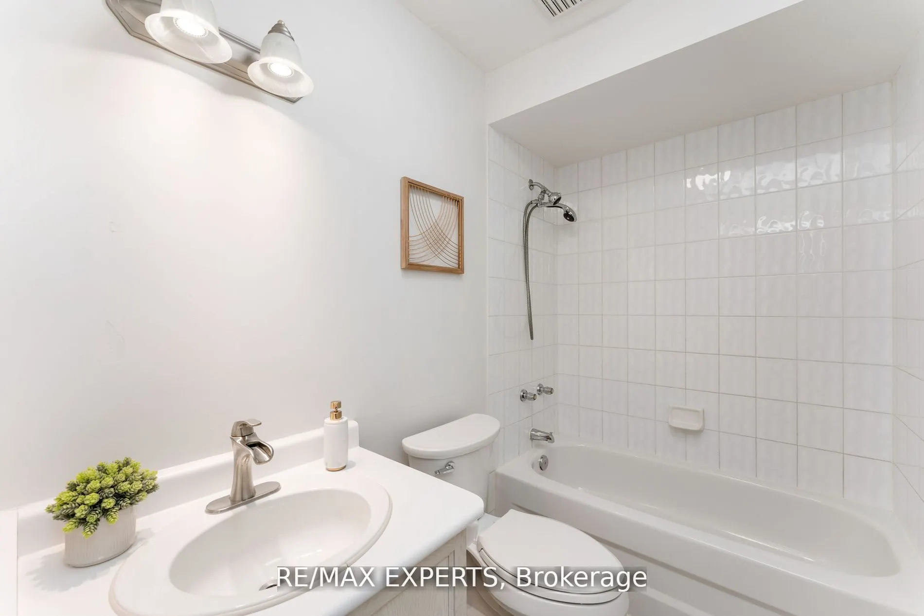20 William Farr Lane, #10