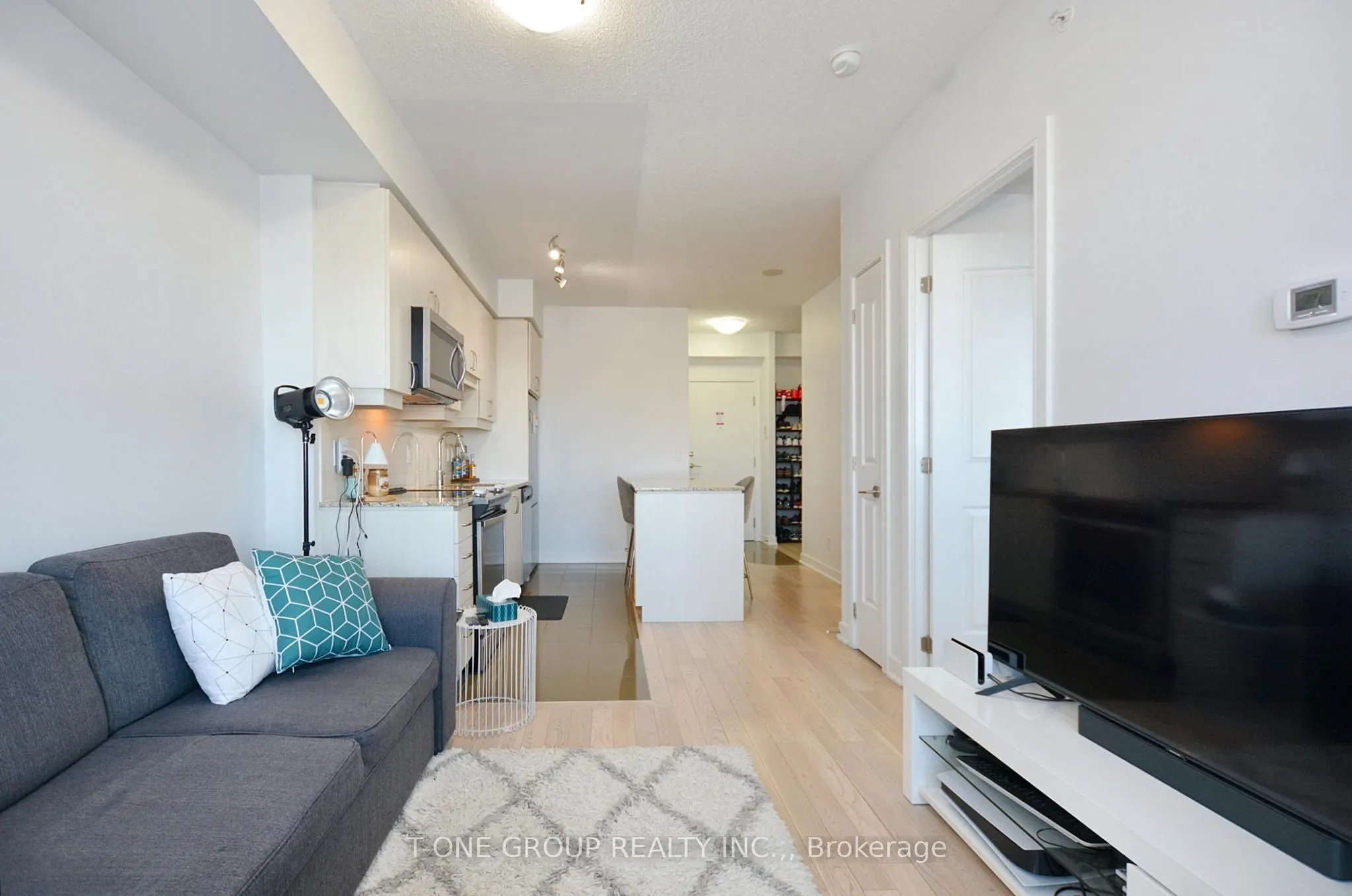 9205 Yonge Street, #618NE