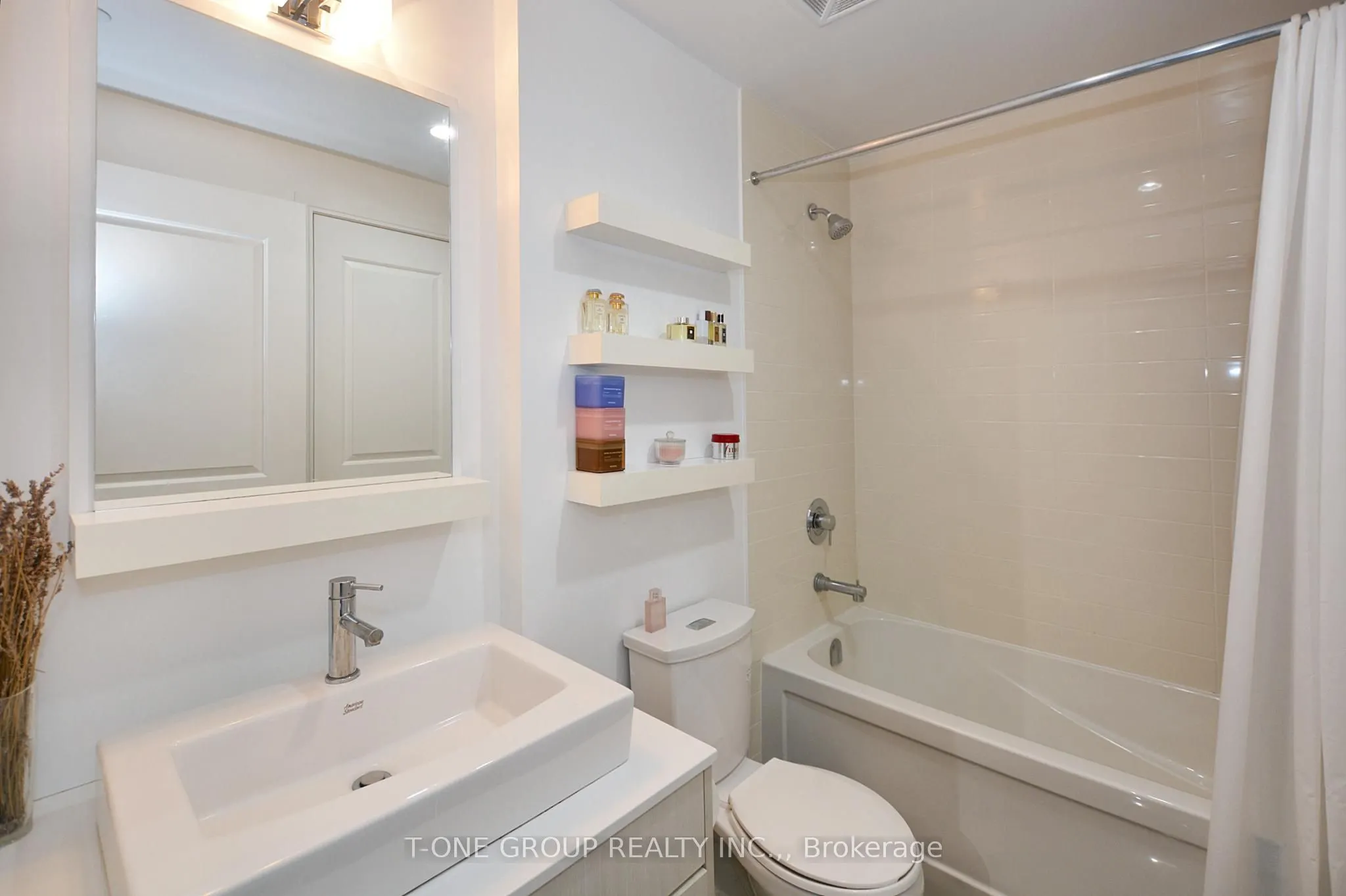 9205 Yonge Street, #618NE