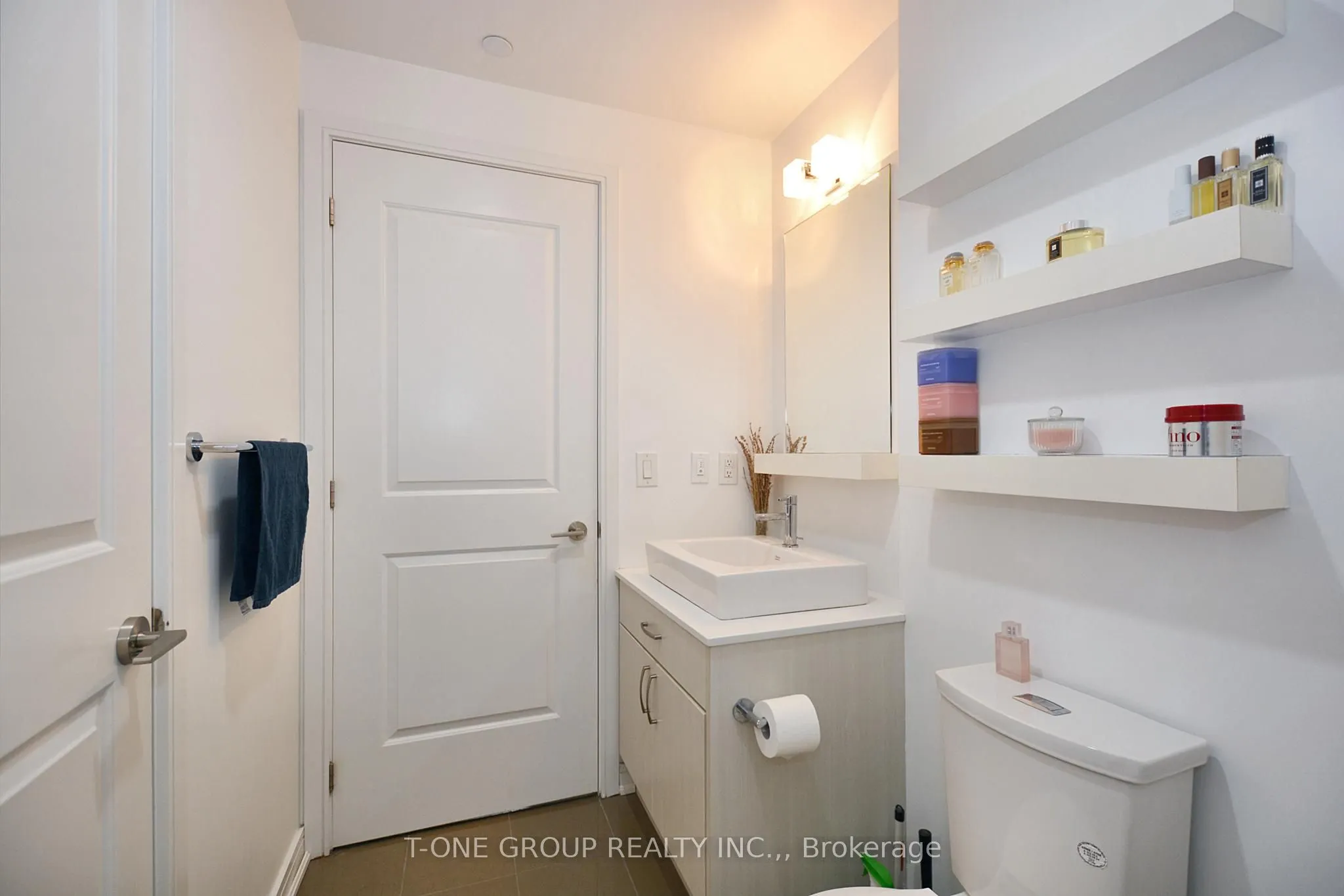 9205 Yonge Street, #618NE