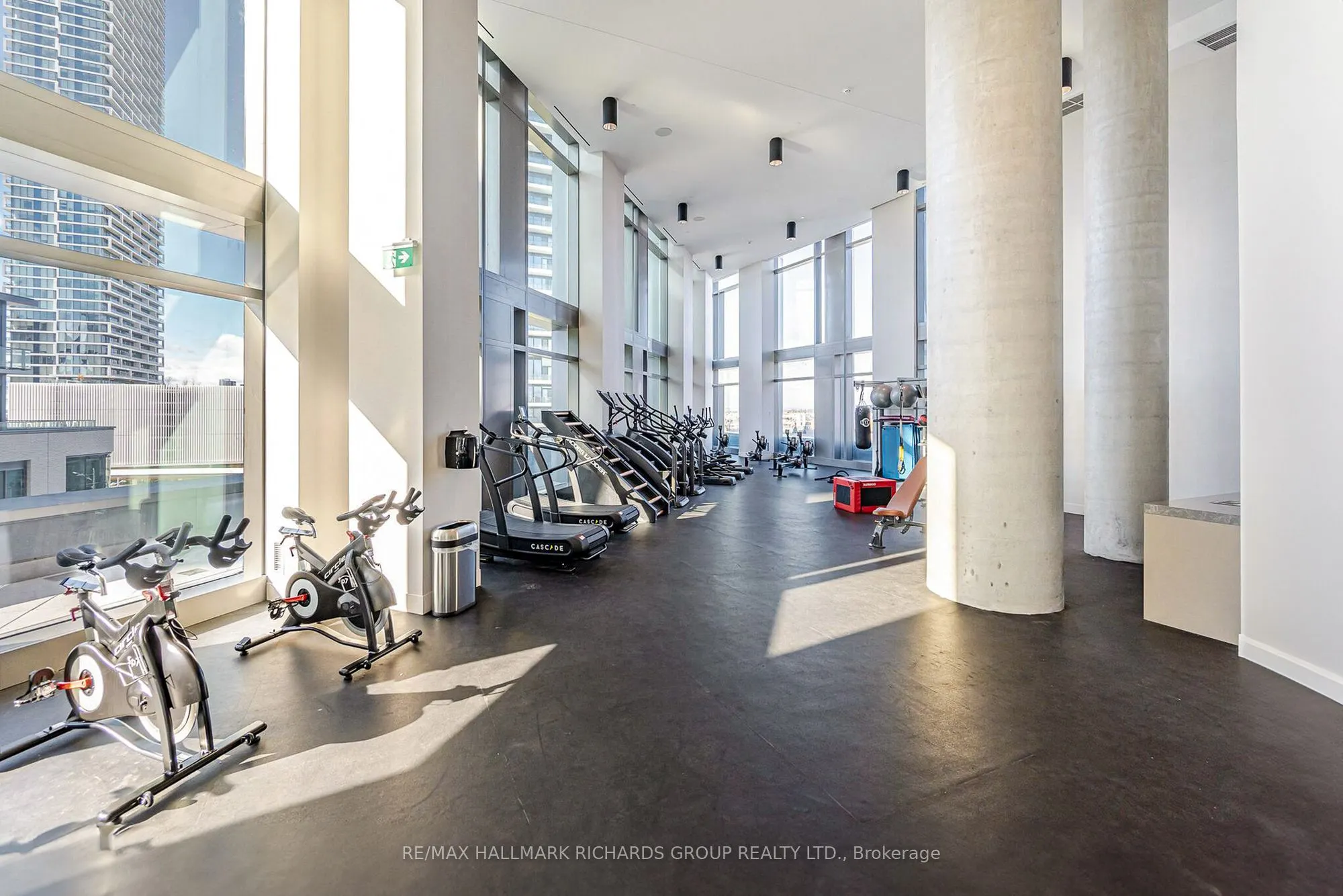 1000 Portage Parkway, #517
