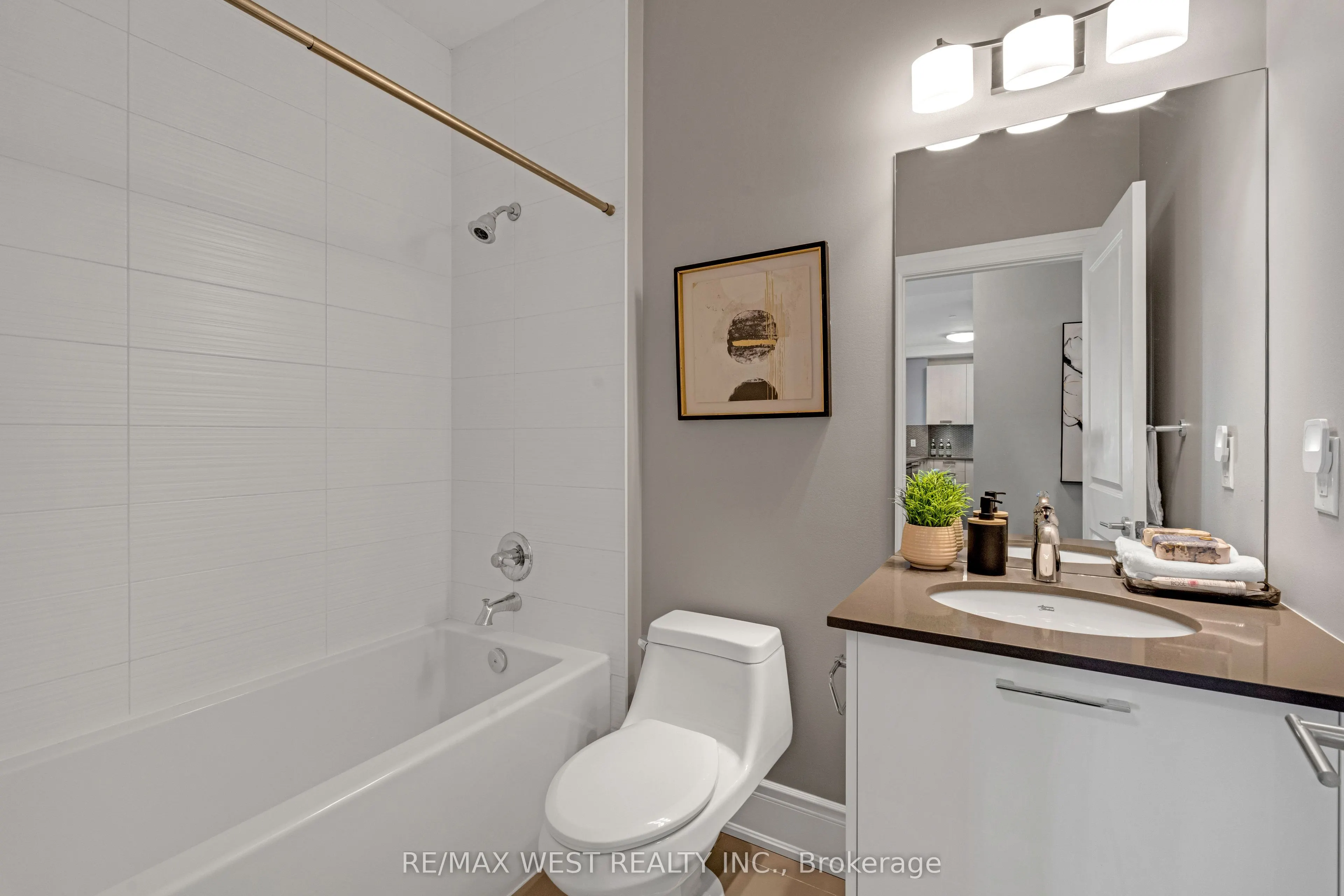 10360 Islington Avenue, #201