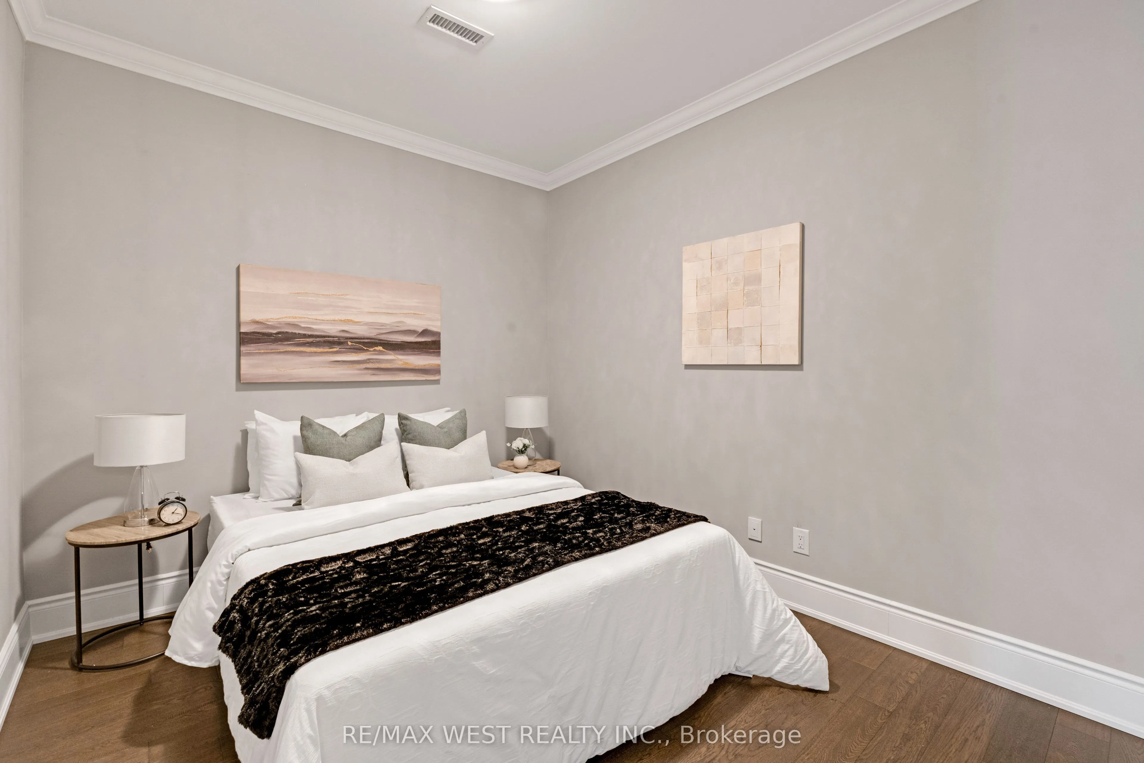 10360 Islington Avenue, #201