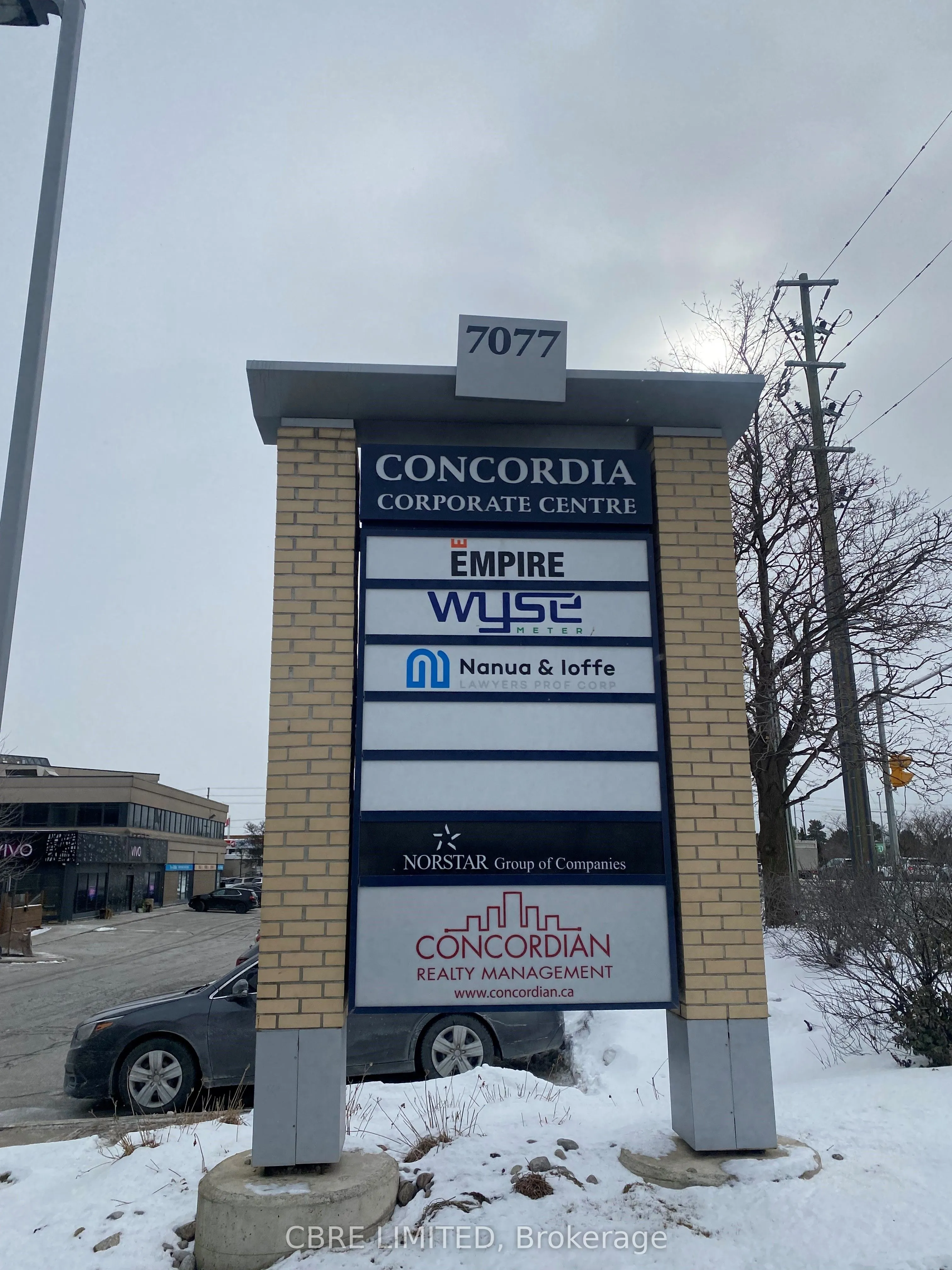 7077 Keele Street, #303