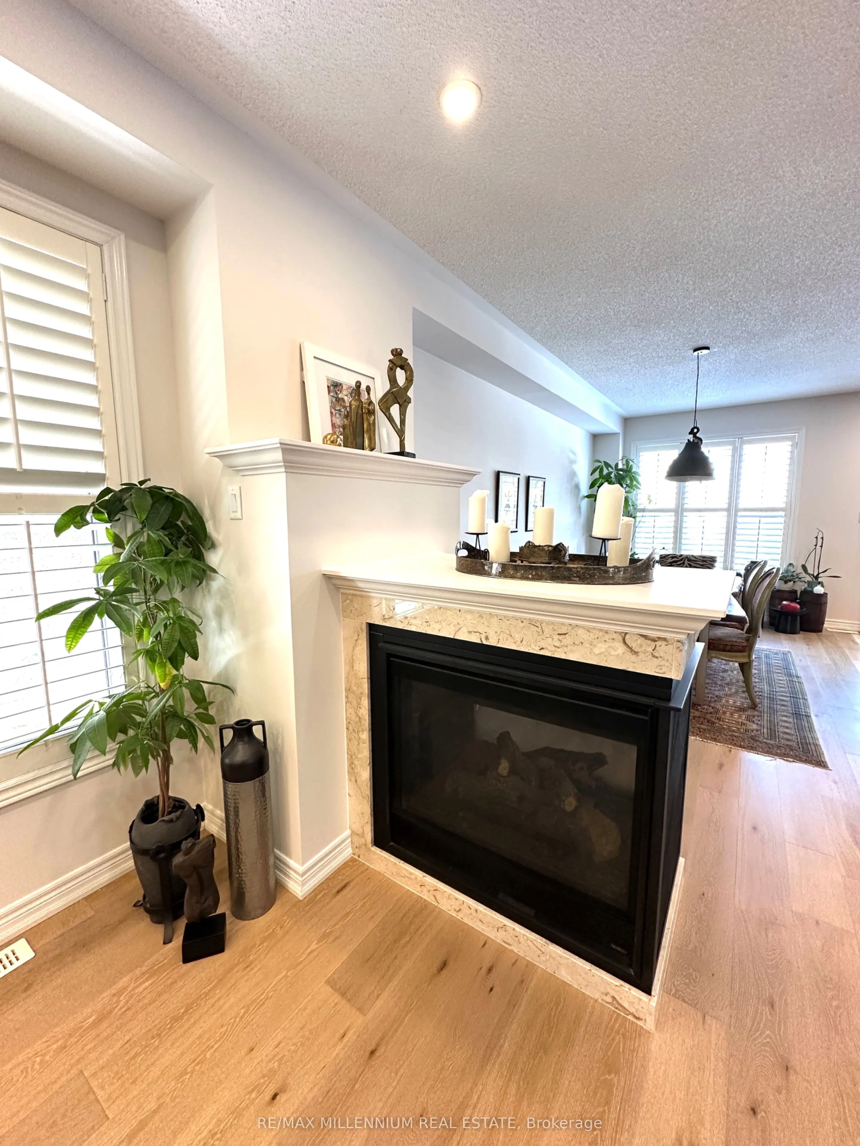 72 Sir Sanford Fleming Way