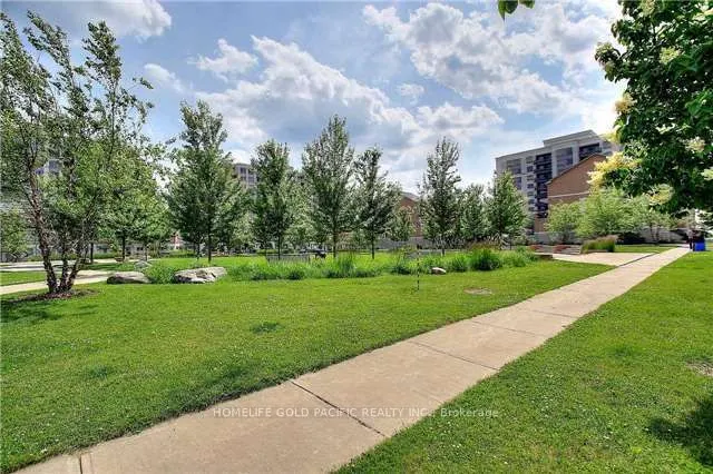84 Suncrest Boulevard, #28