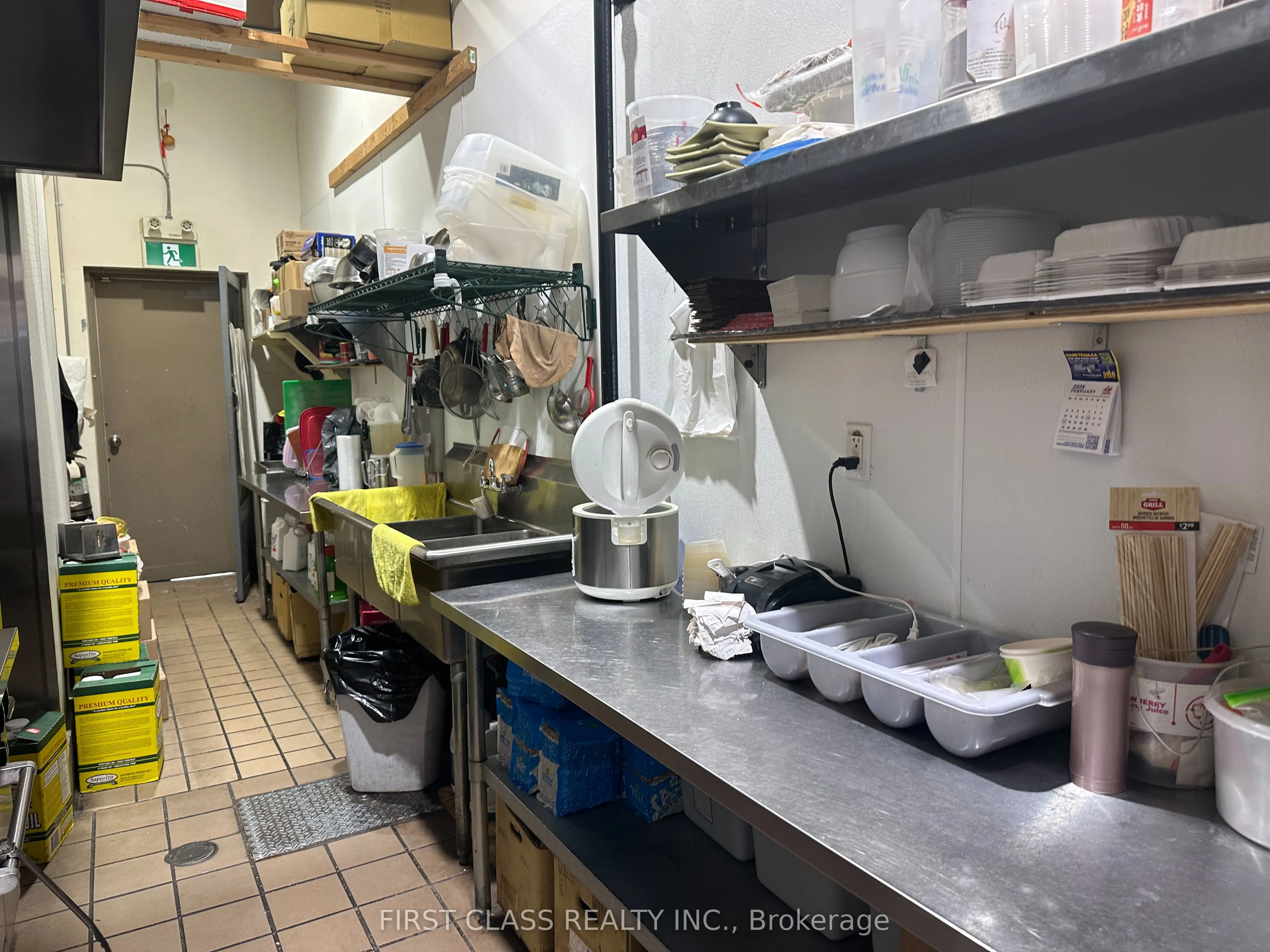 450 Holland Street W, #3