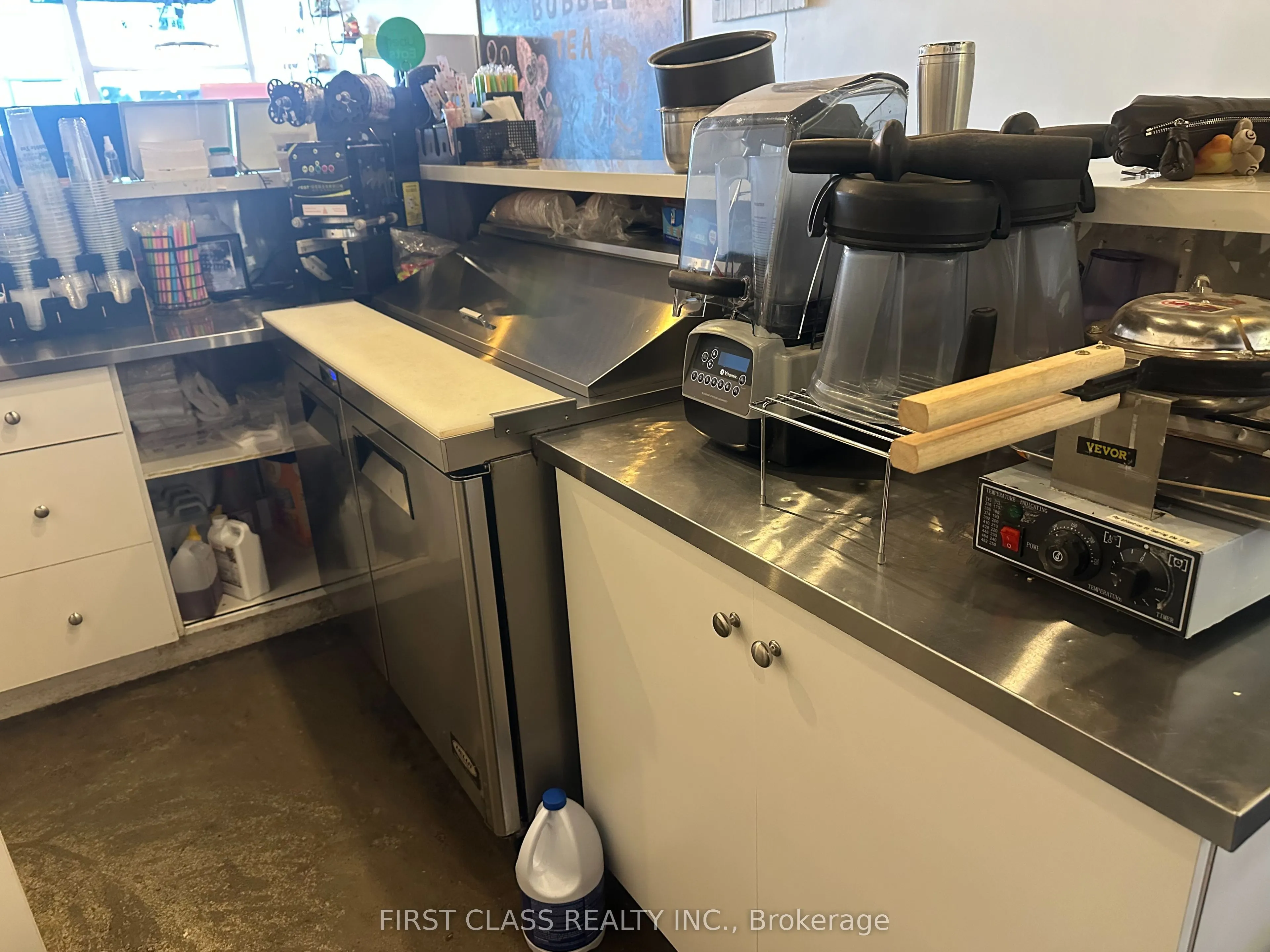 450 Holland Street W, #3