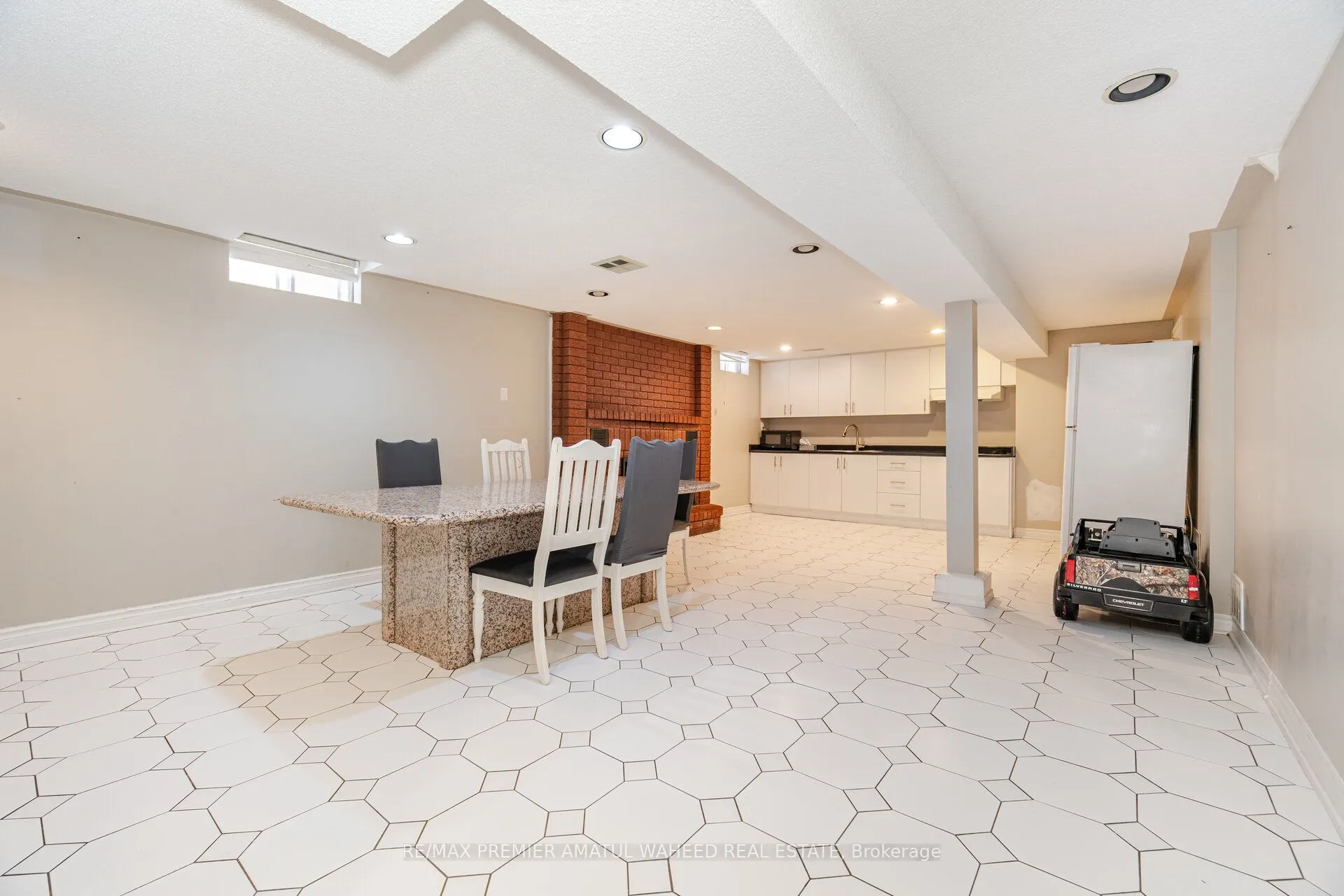 166 Killian Road