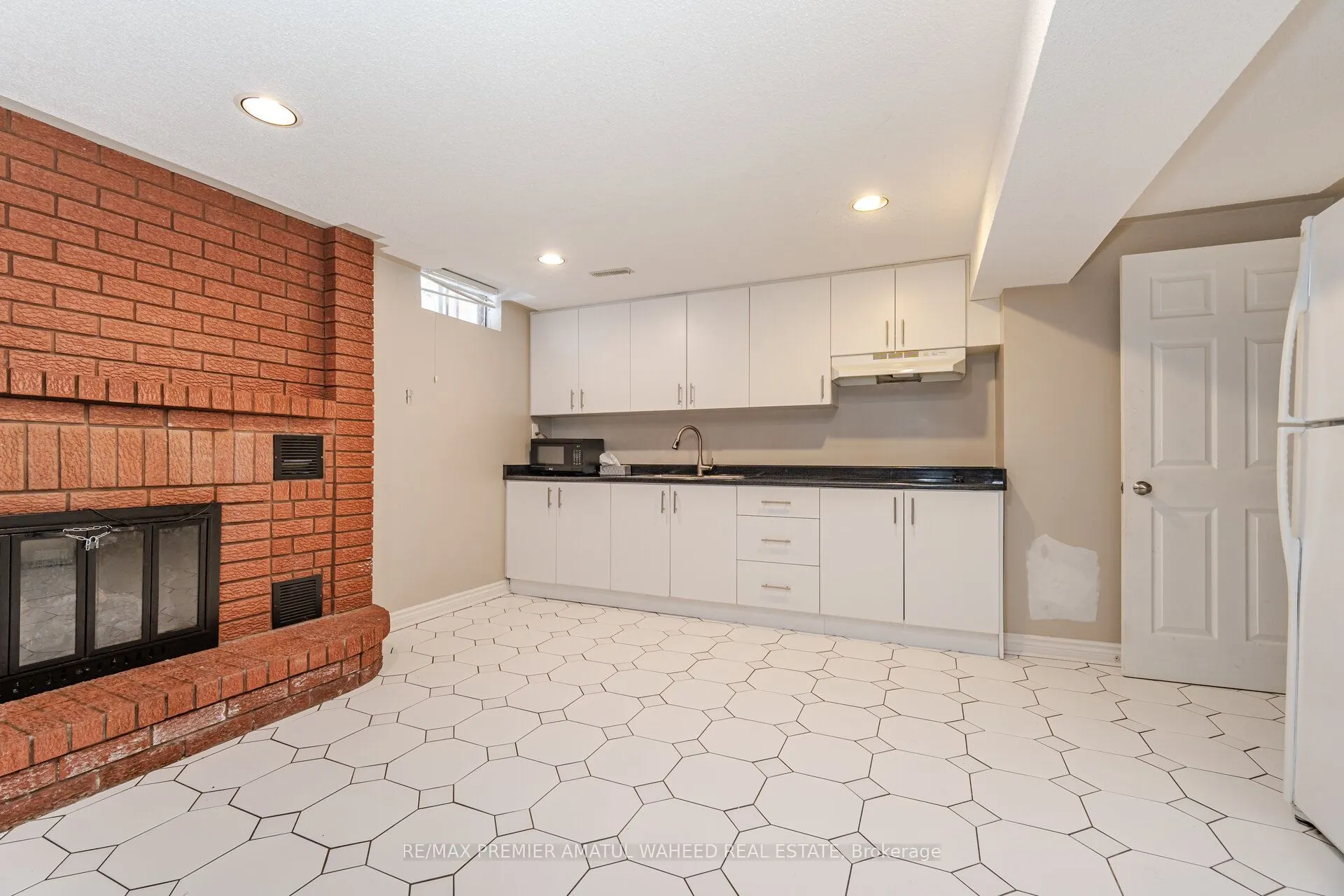 166 Killian Road