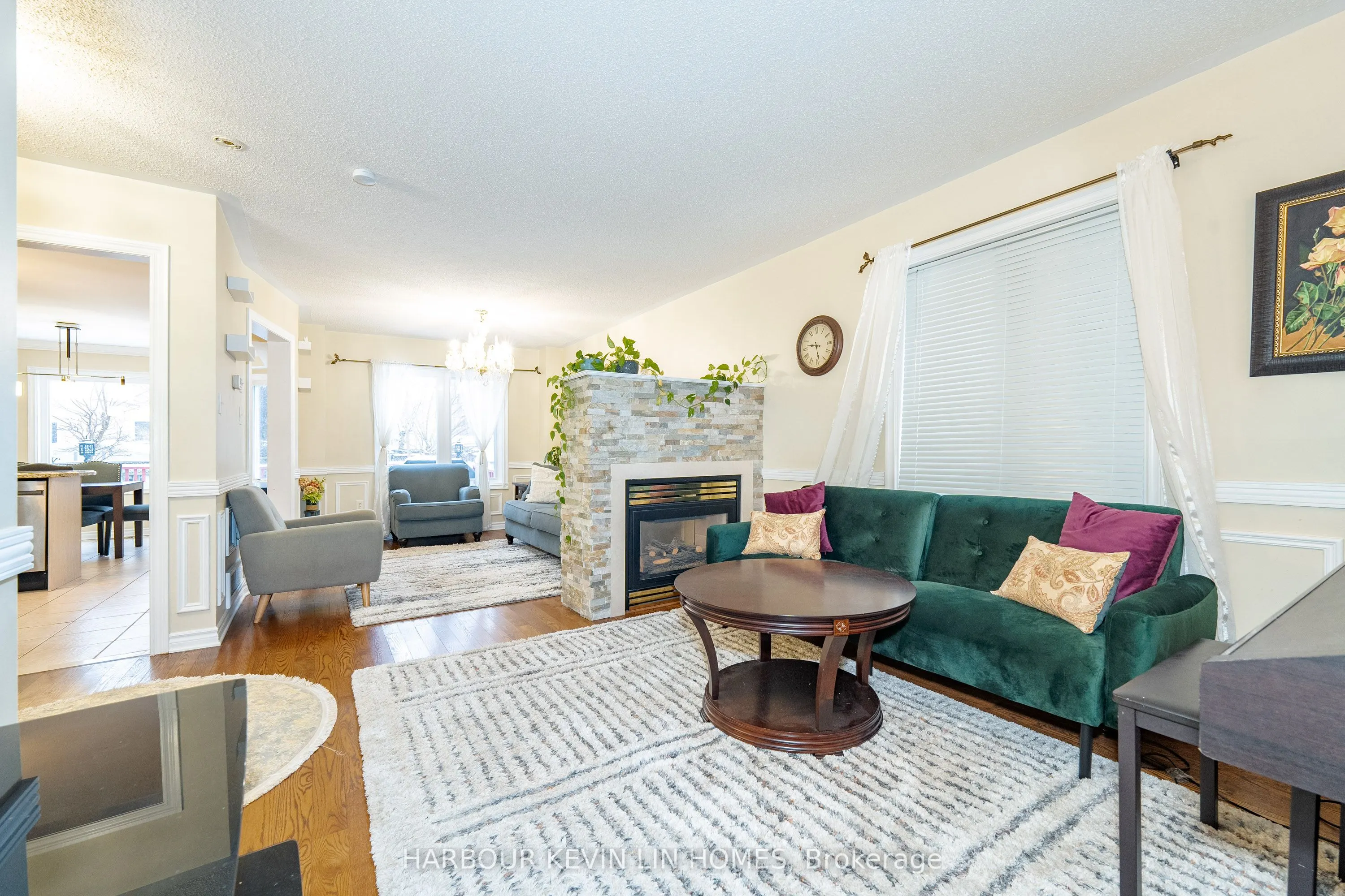 Main - 67 Sunridge Street