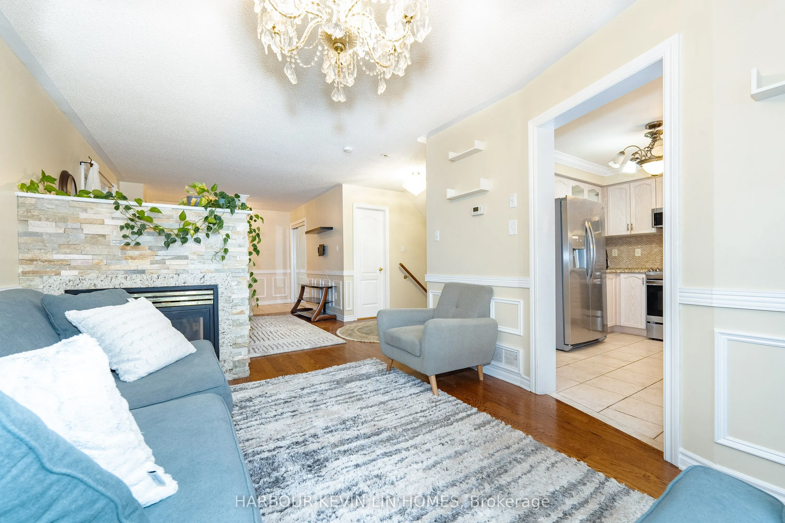 Main - 67 Sunridge Street