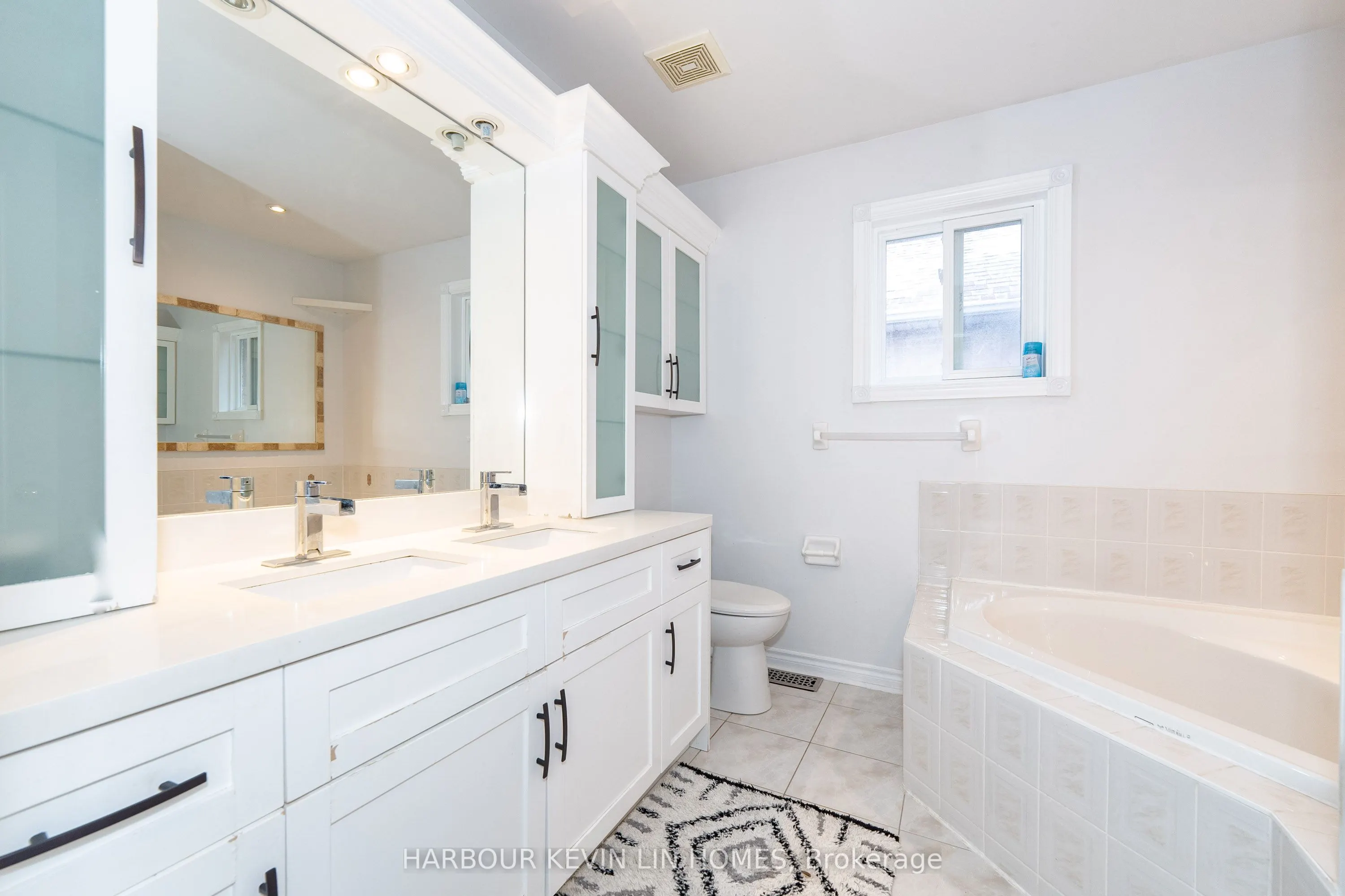 Main - 67 Sunridge Street