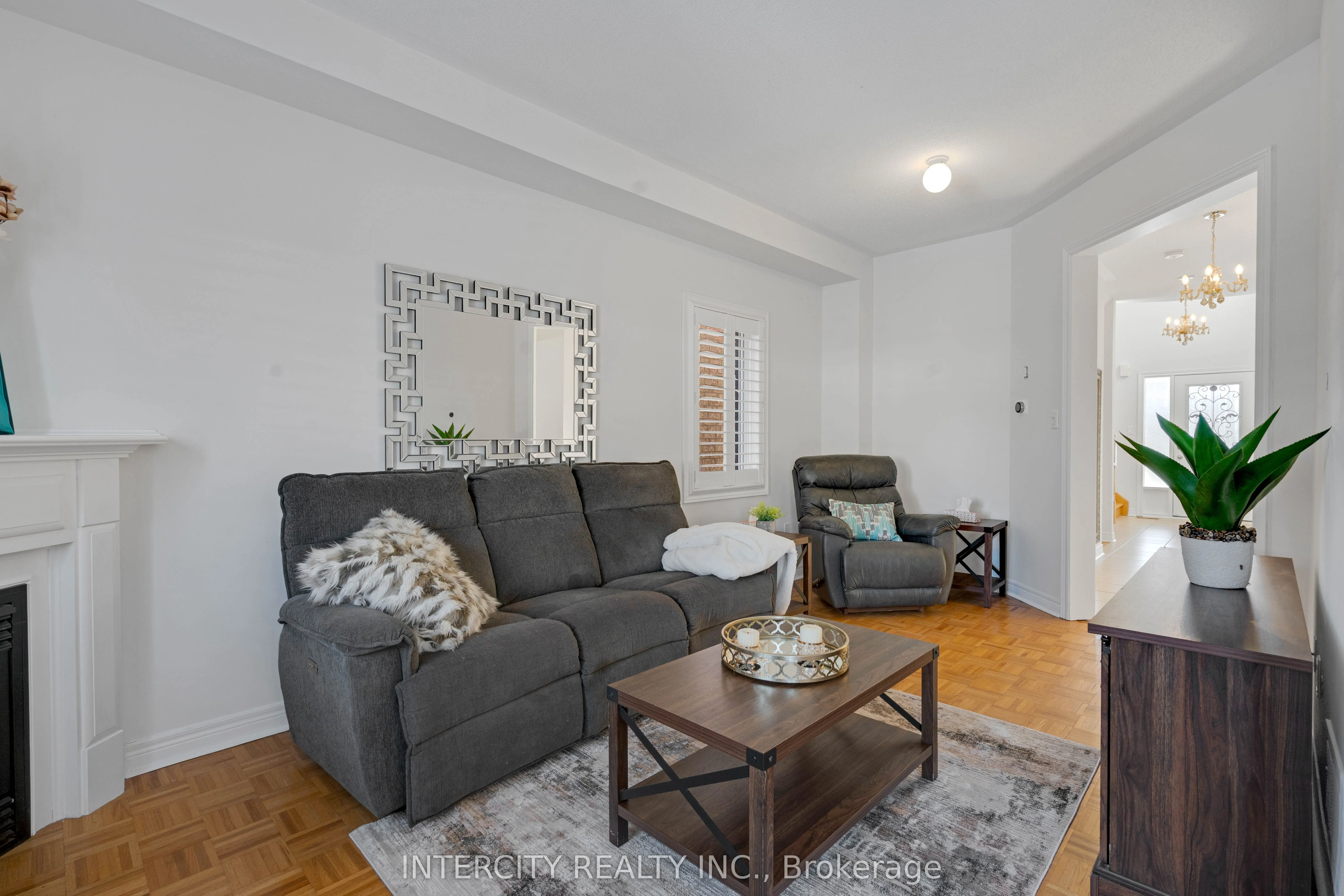 88 Canyon Gate Crescent