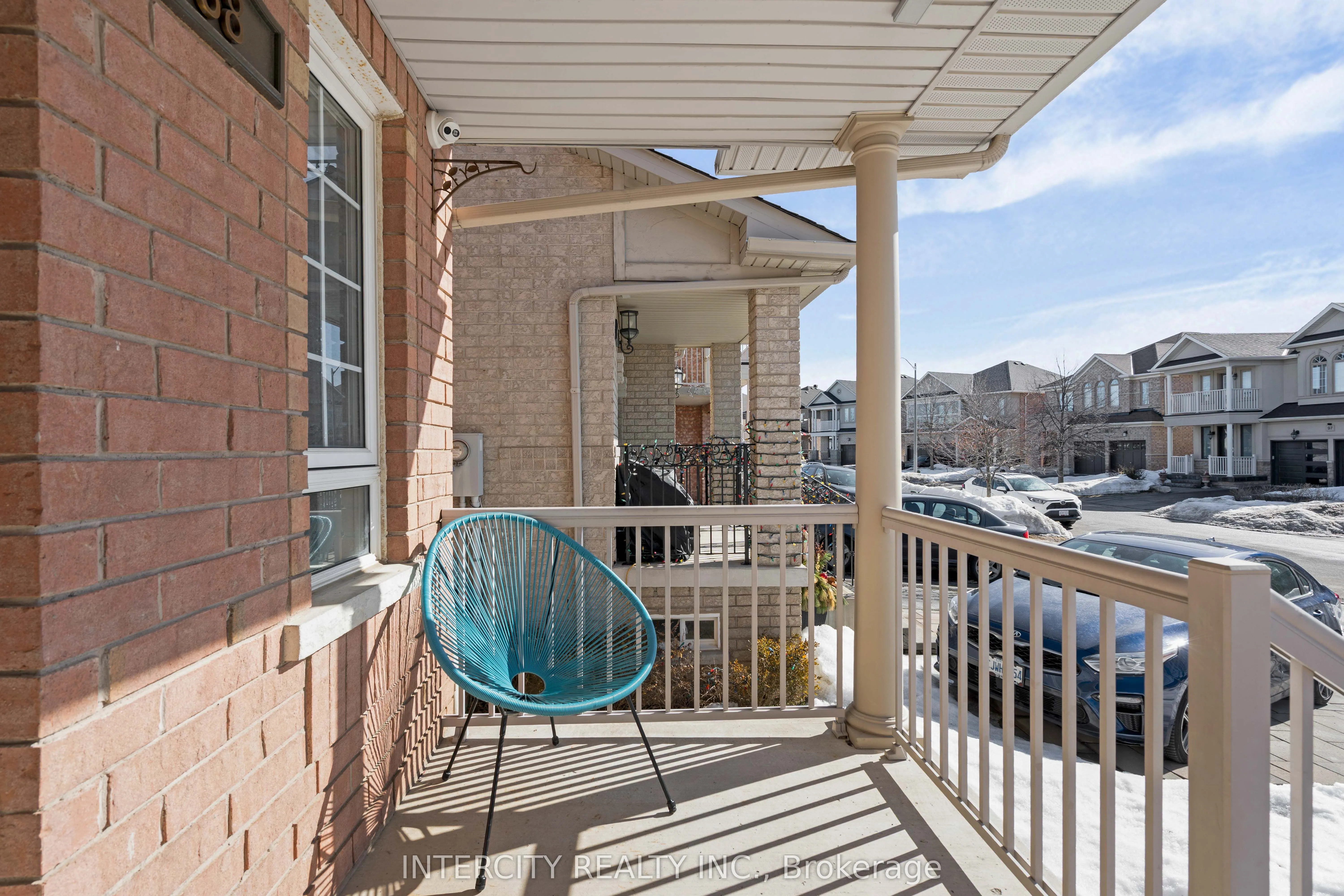 88 Canyon Gate Crescent