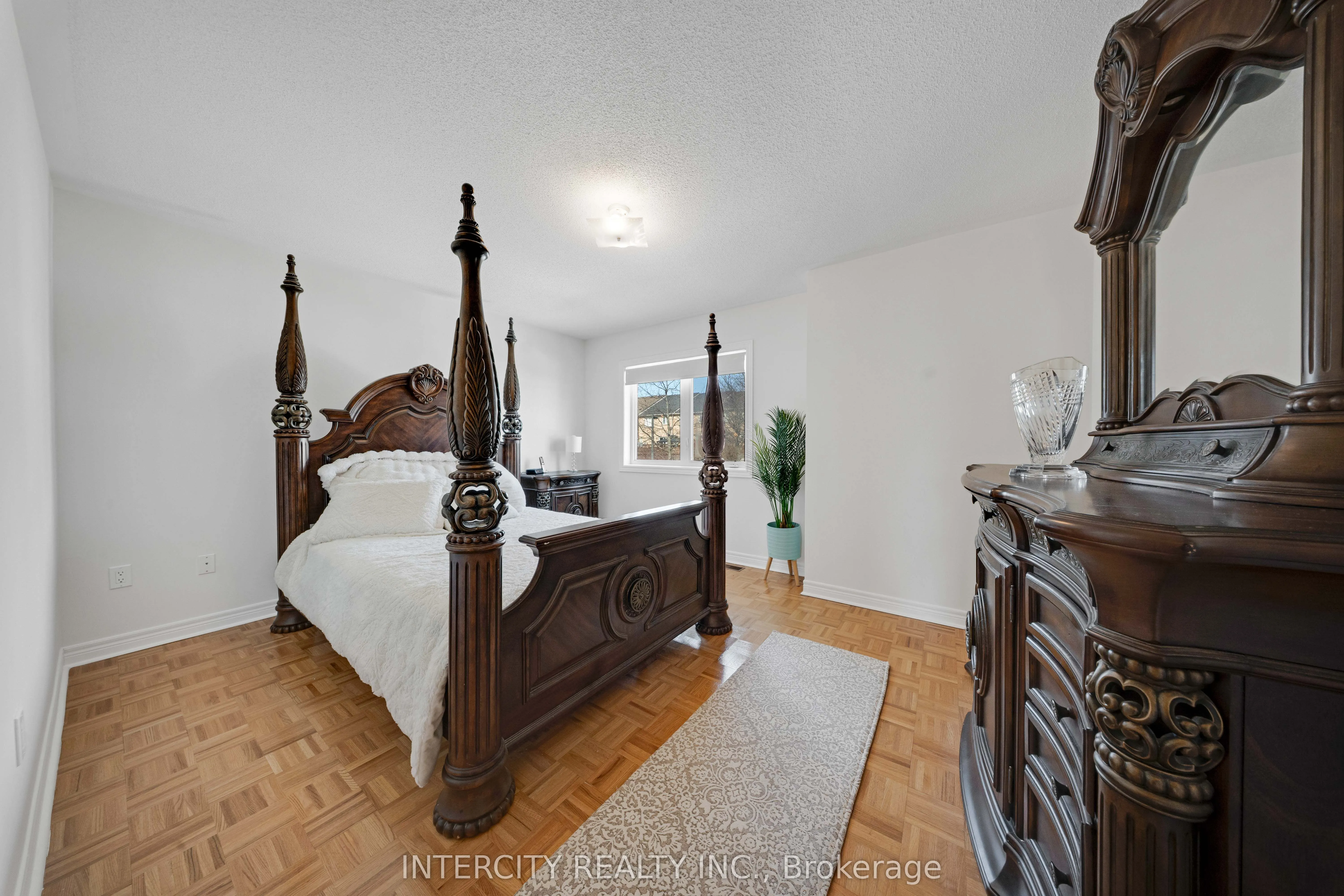 88 Canyon Gate Crescent