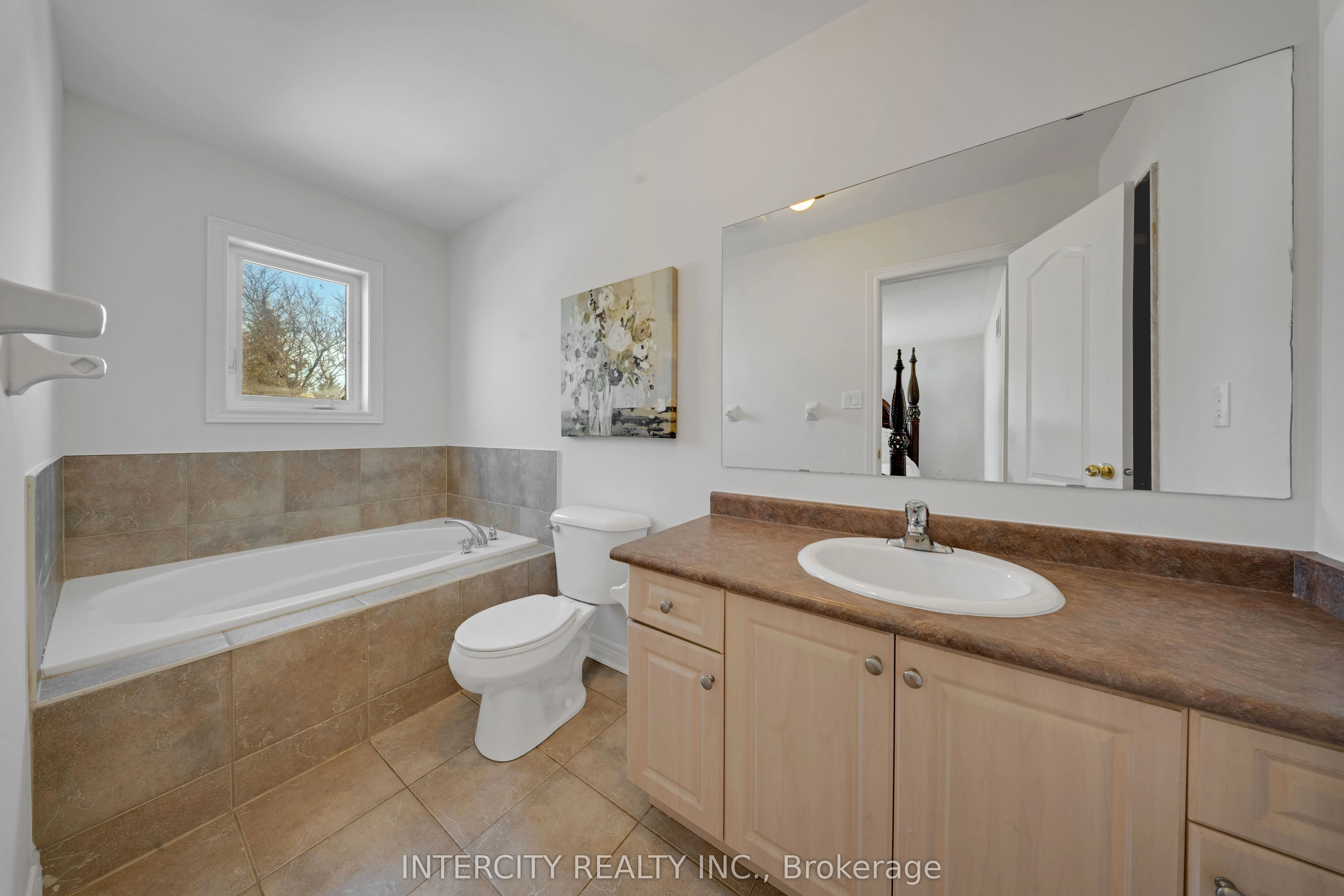88 Canyon Gate Crescent