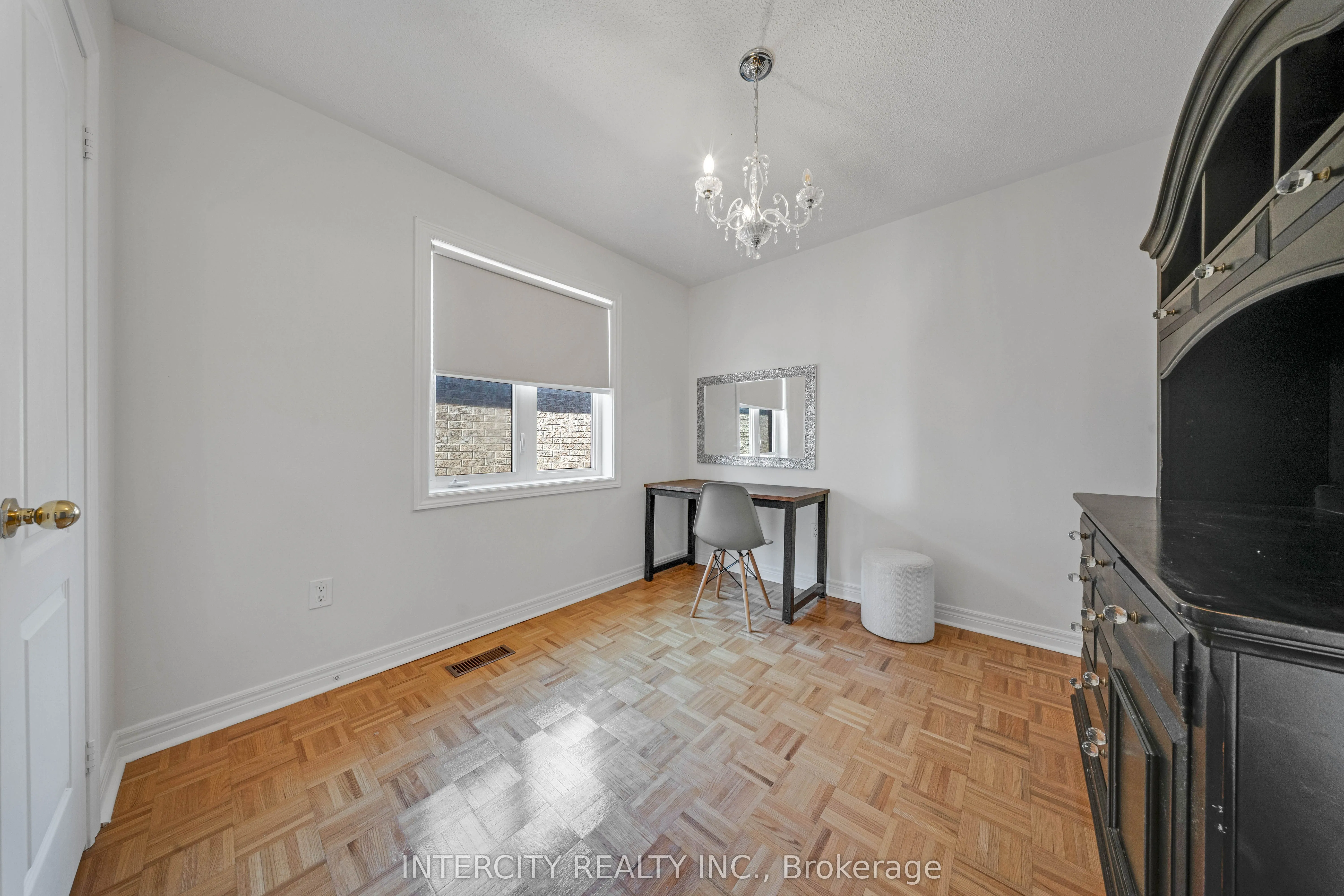 88 Canyon Gate Crescent