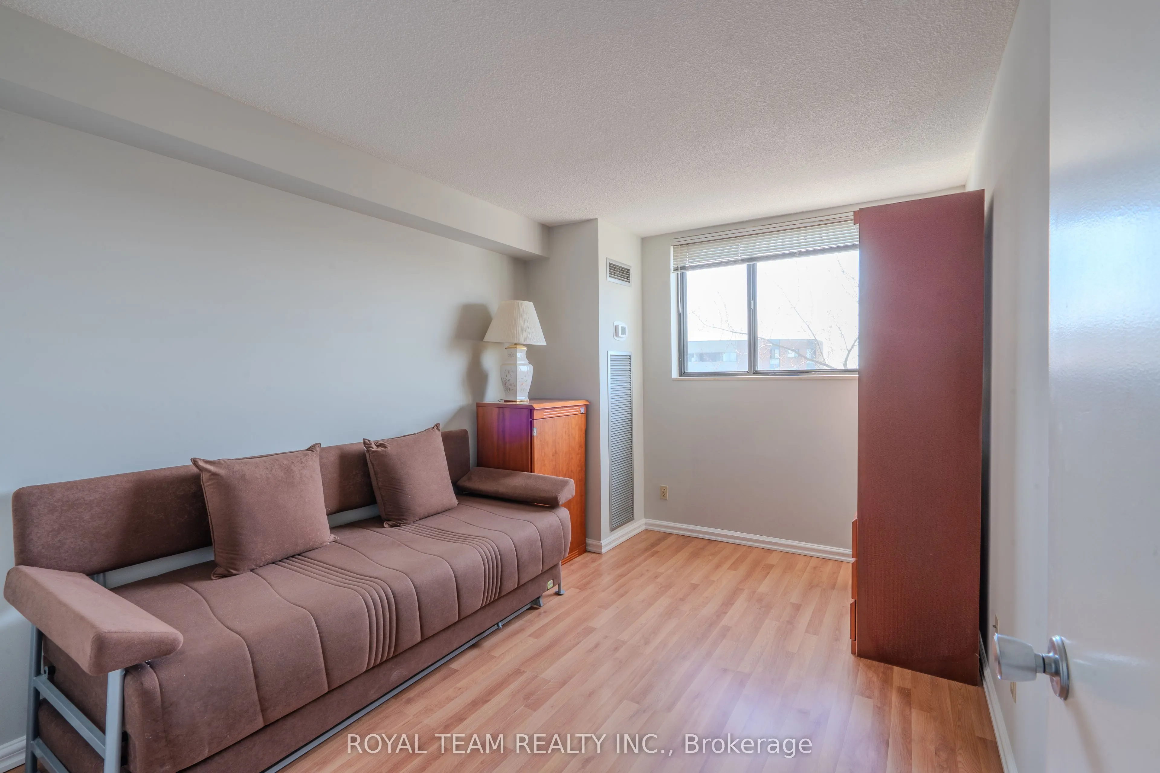 50 Baif Boulevard, #706