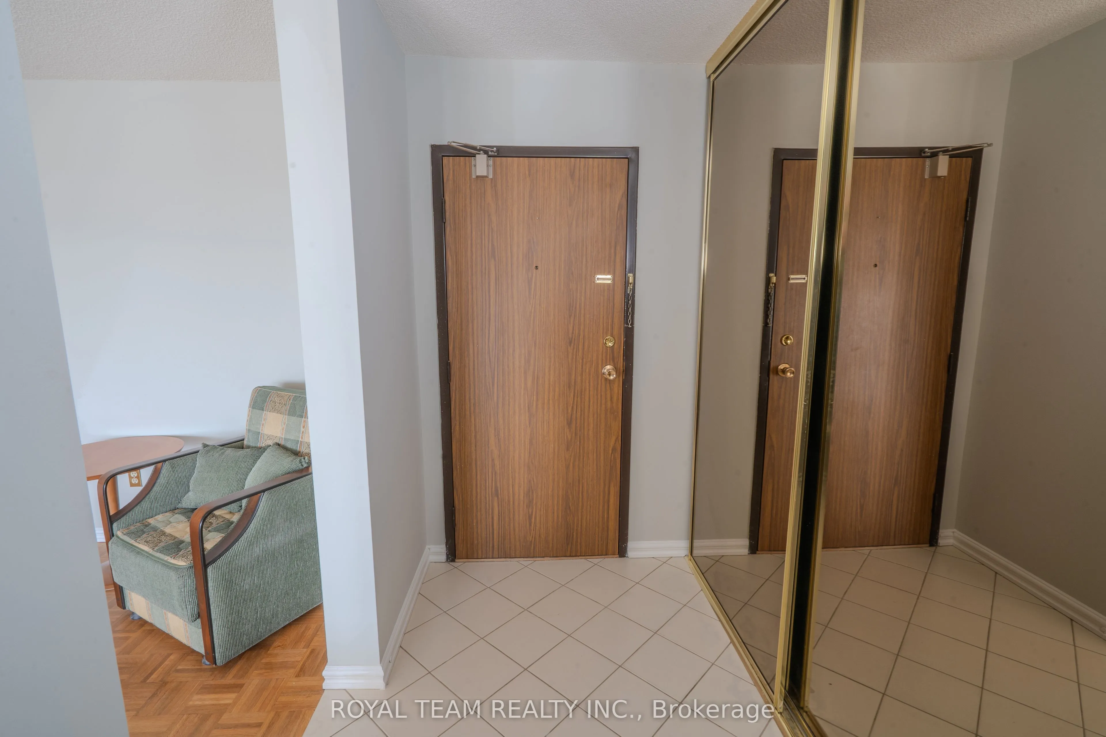 50 Baif Boulevard, #706