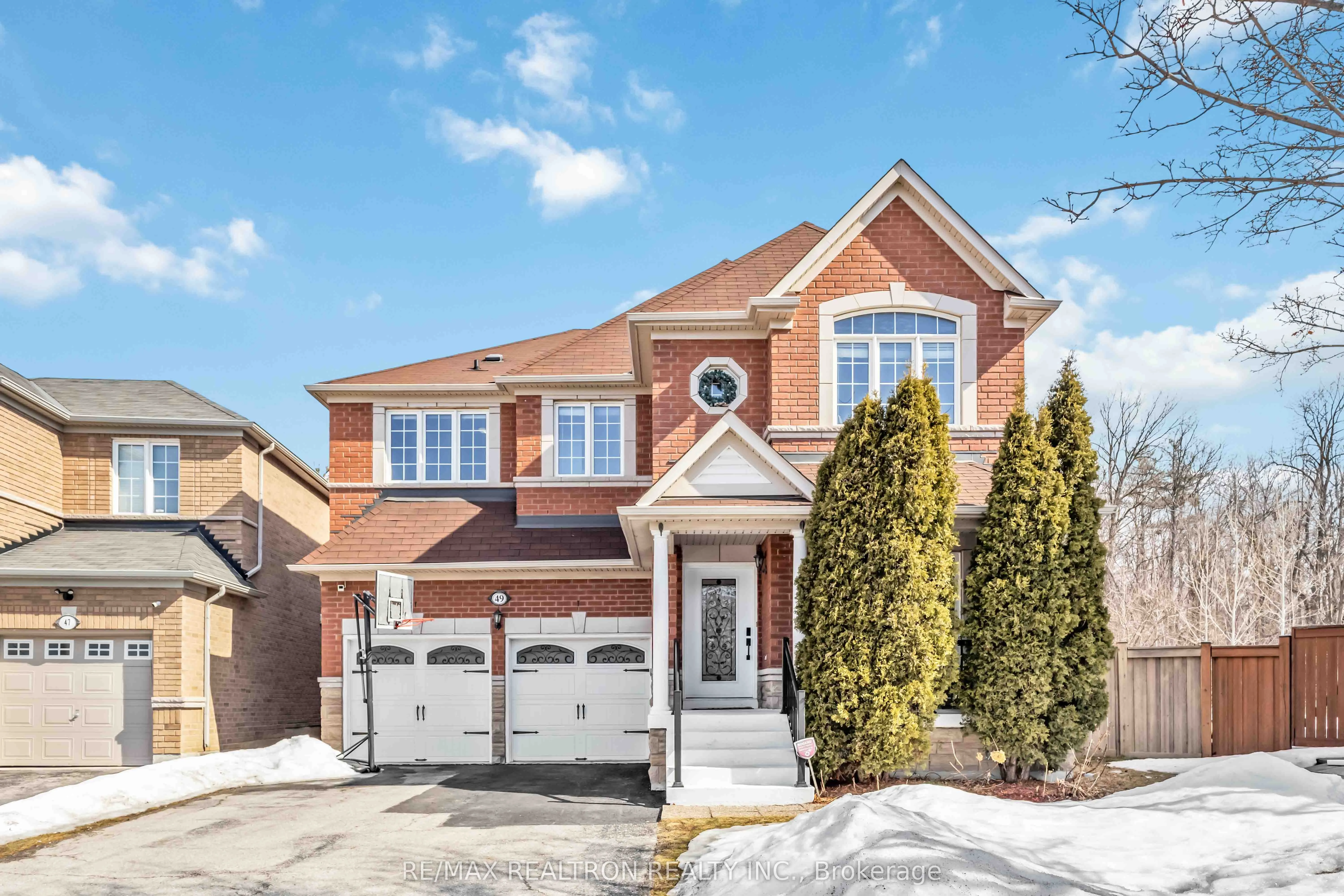 49 Blue Meadow Court