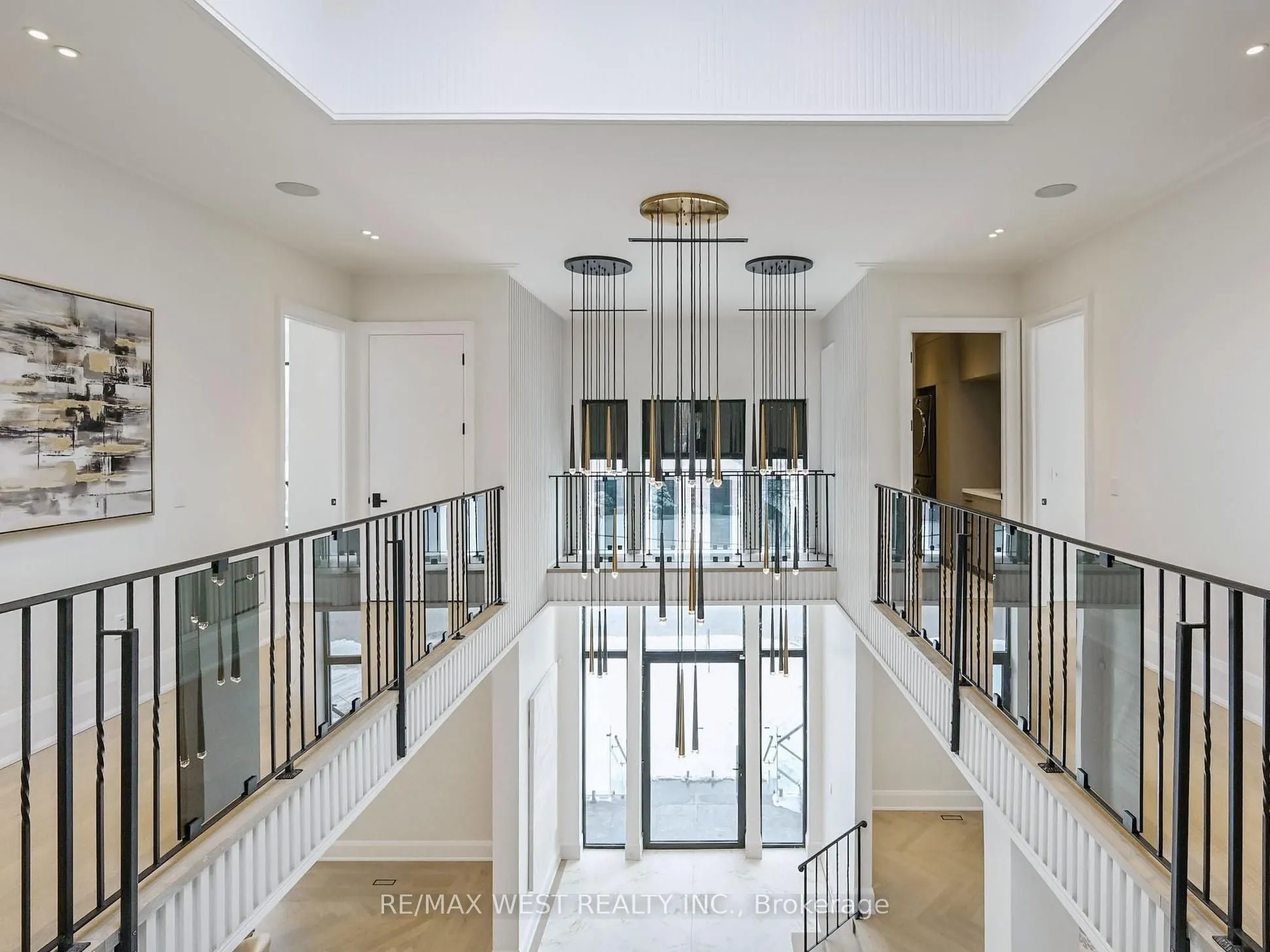 8 Poplar Drive