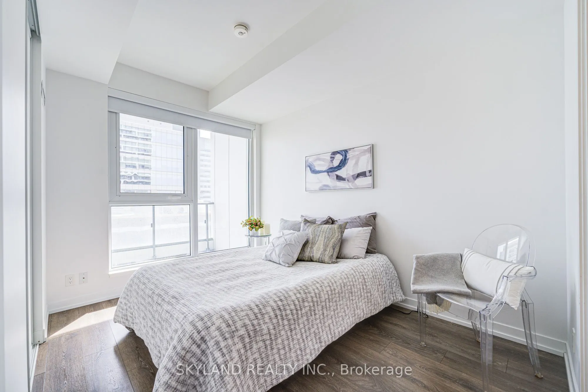 5 Buttermill Avenue, #601
