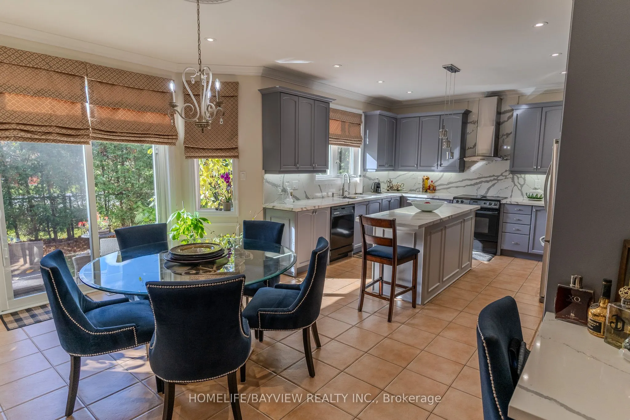 8 Pico Crescent