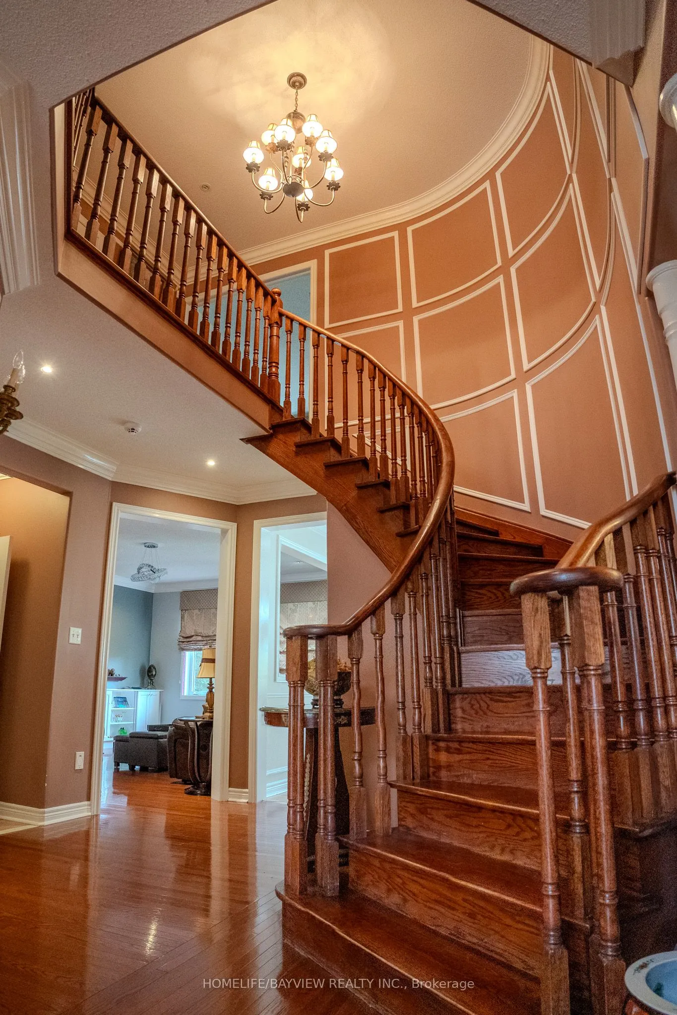 8 Pico Crescent