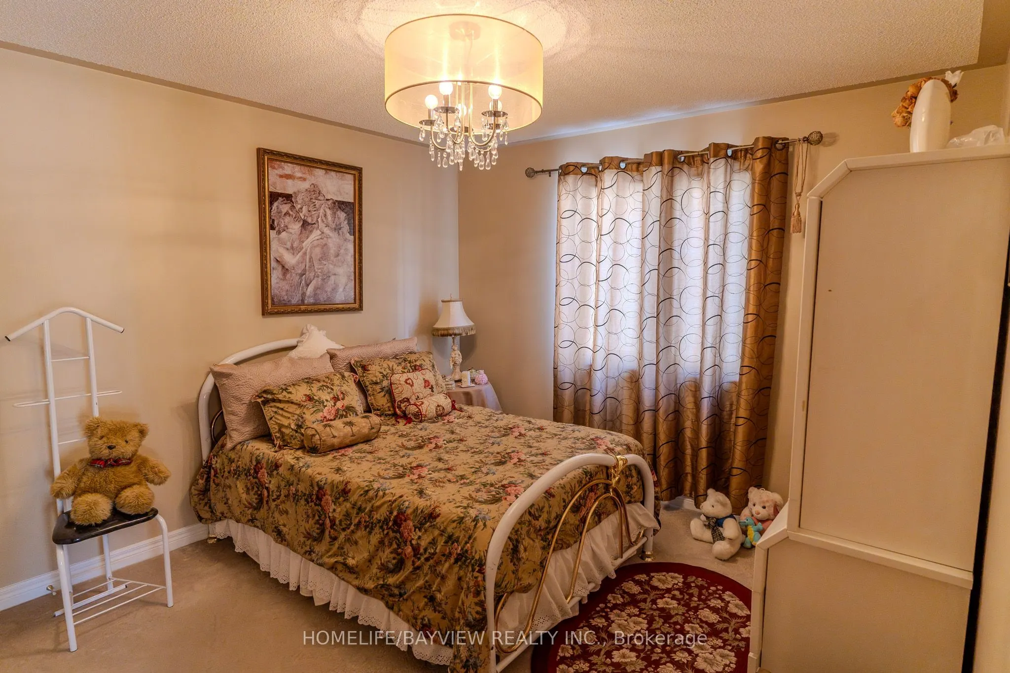 8 Pico Crescent