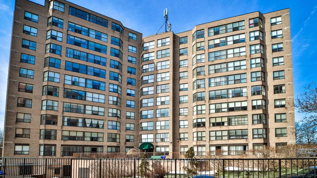 250 Davis Drive, #105