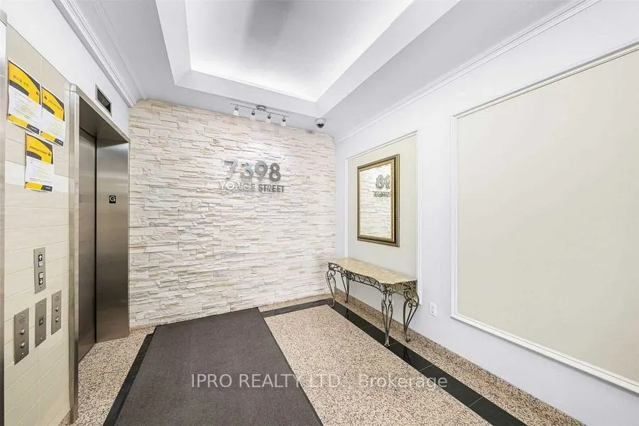 7378 Yonge Street E, #303