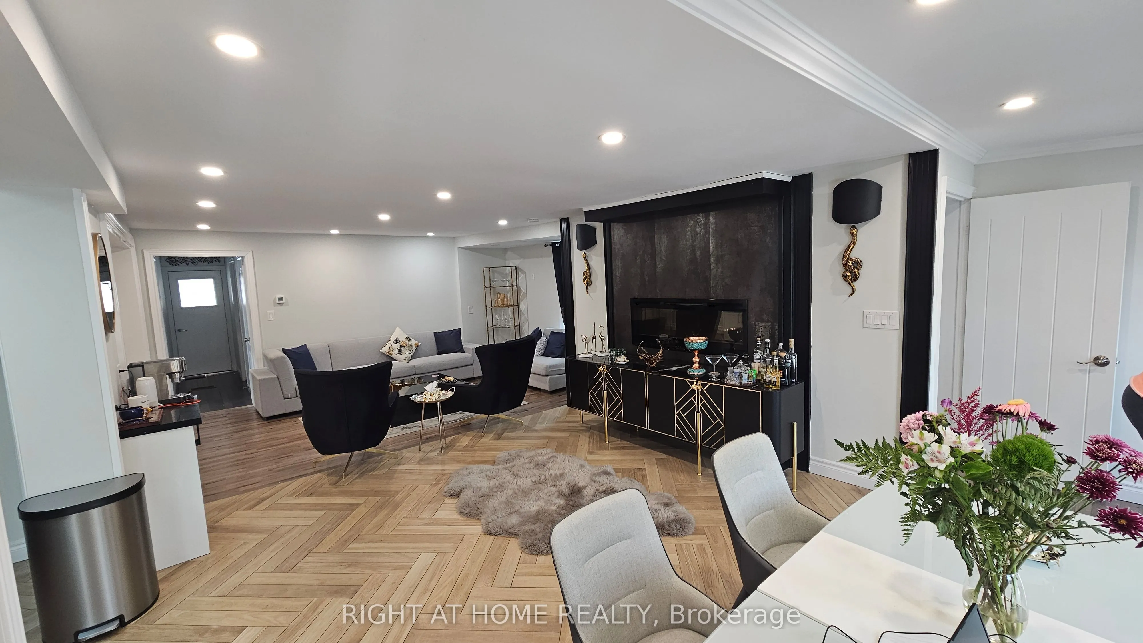 64 Machell Avenue